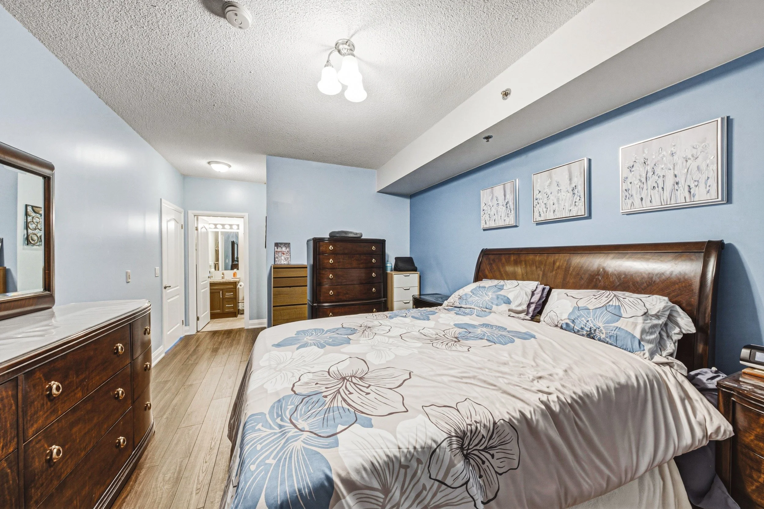 16 - 325 Highway 8 #308, Stoney Creek.jpg