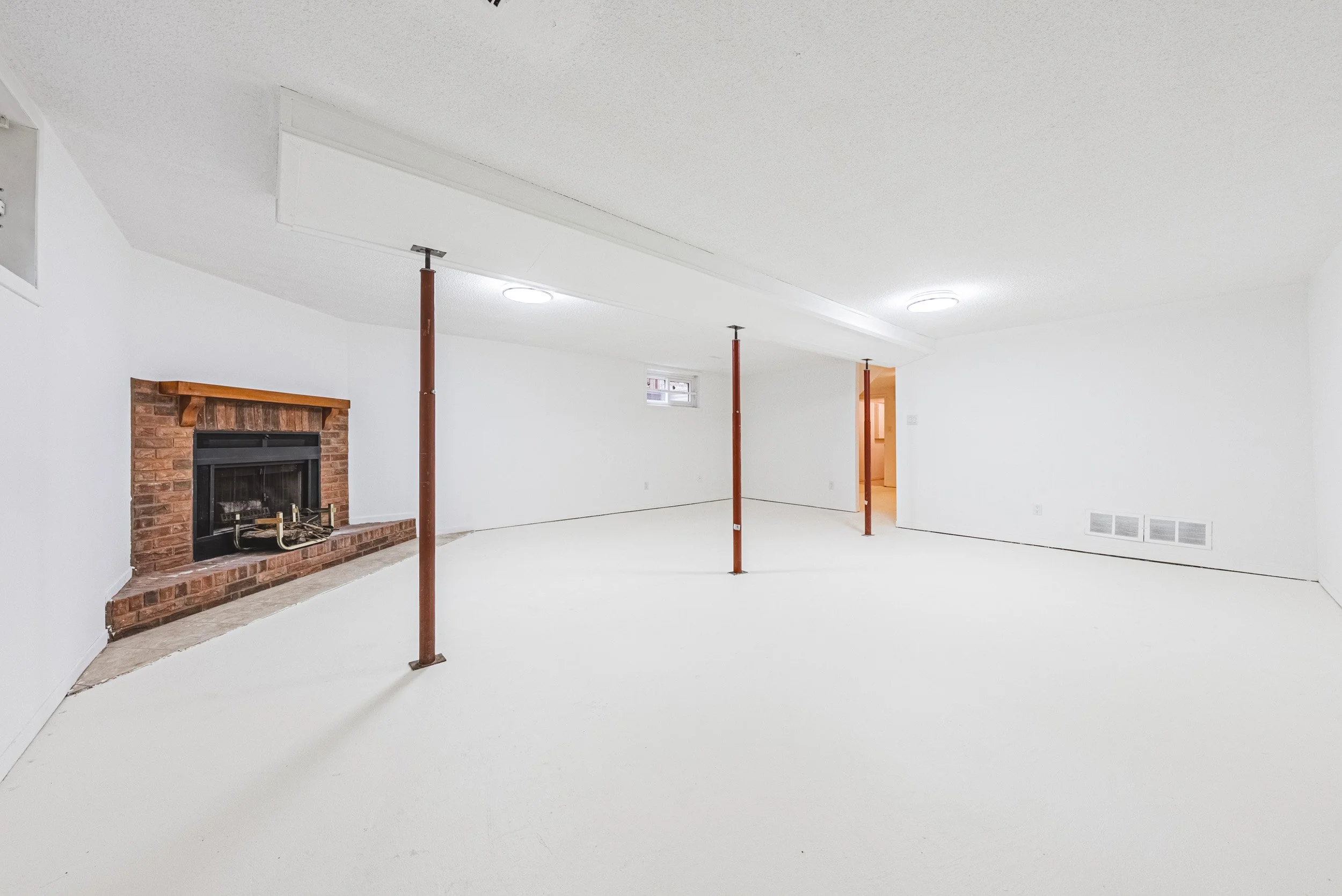 38 - 2188 Margot St, Oakville.jpg