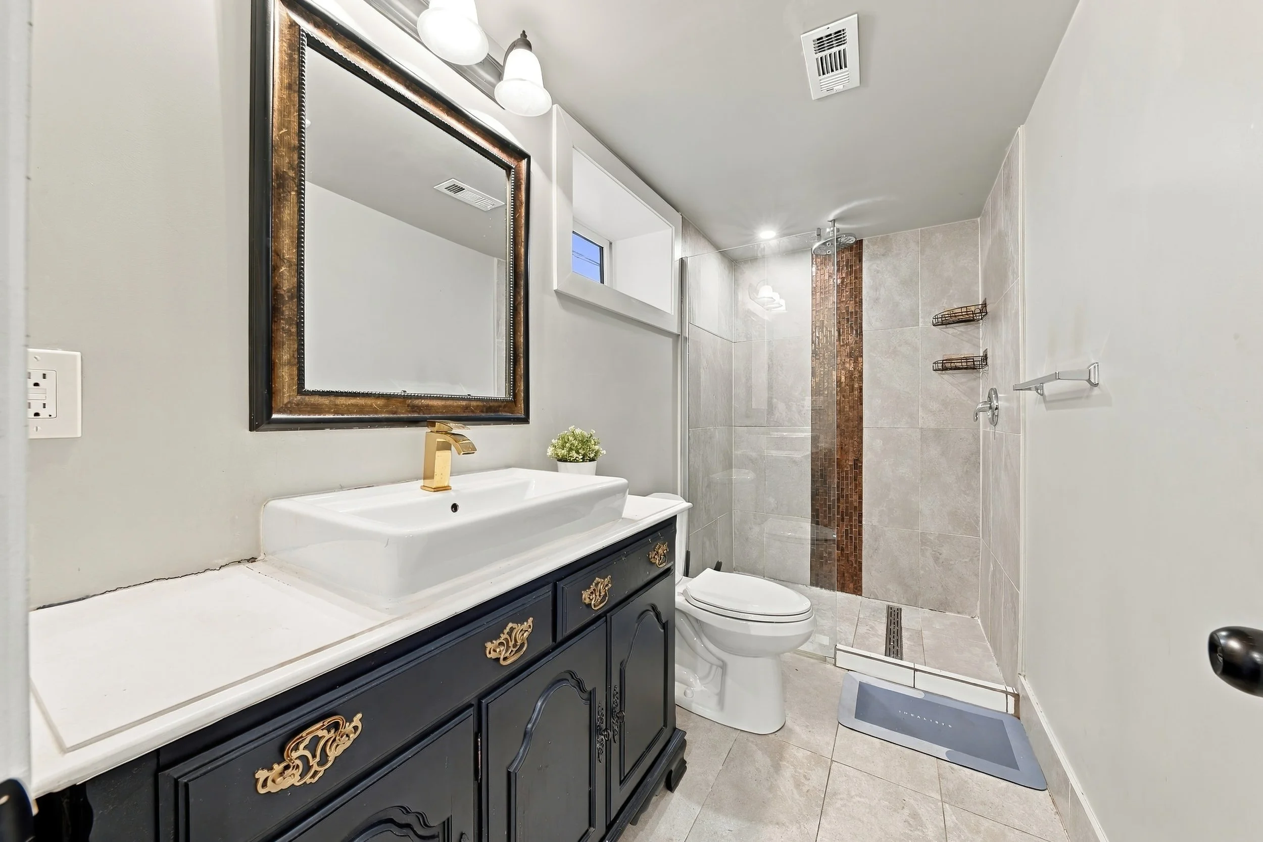 33 - 1231 Dunsmure Rd, Hamilton.jpg