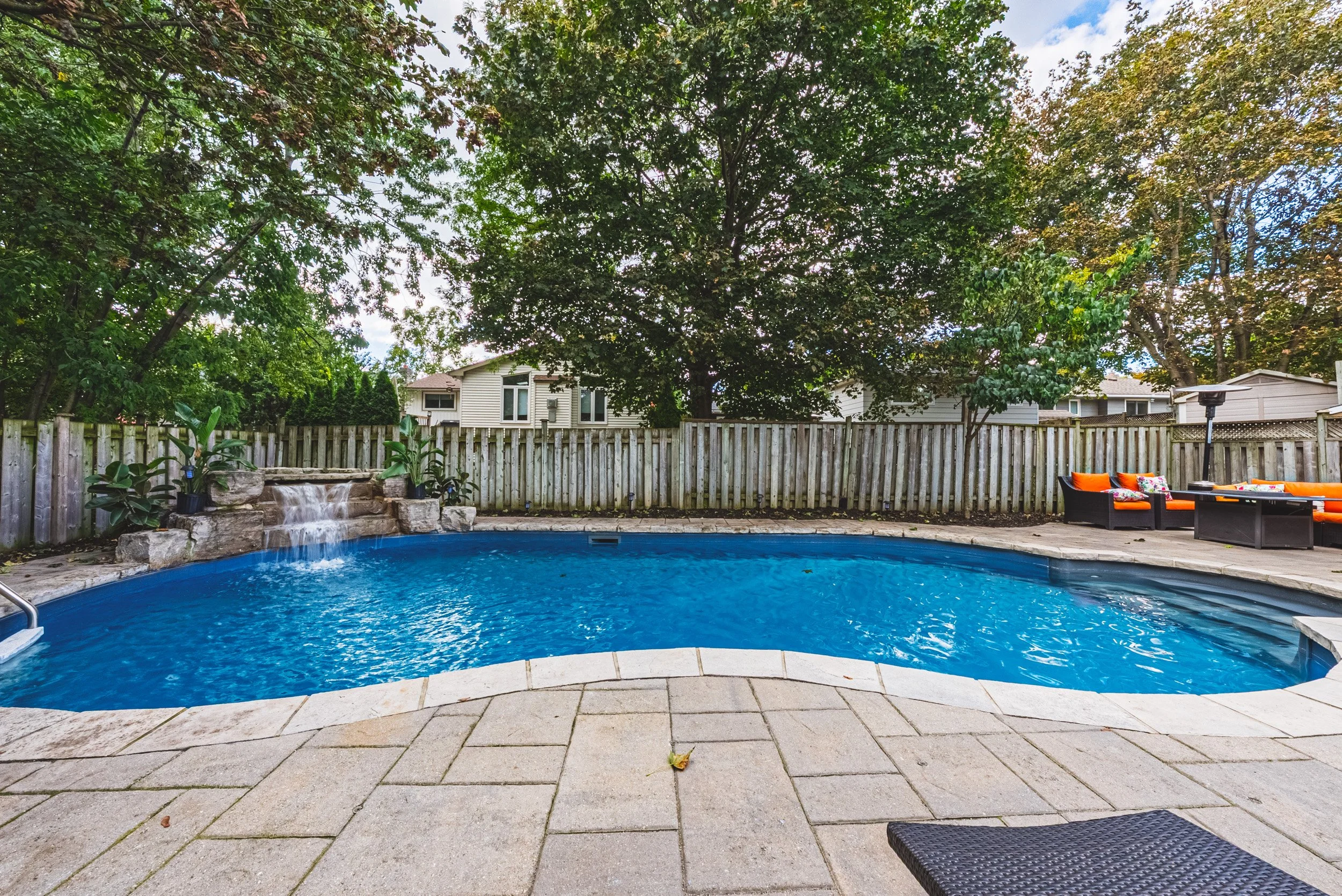 45 - 581 Holly Hill Cres, Burlington.jpg