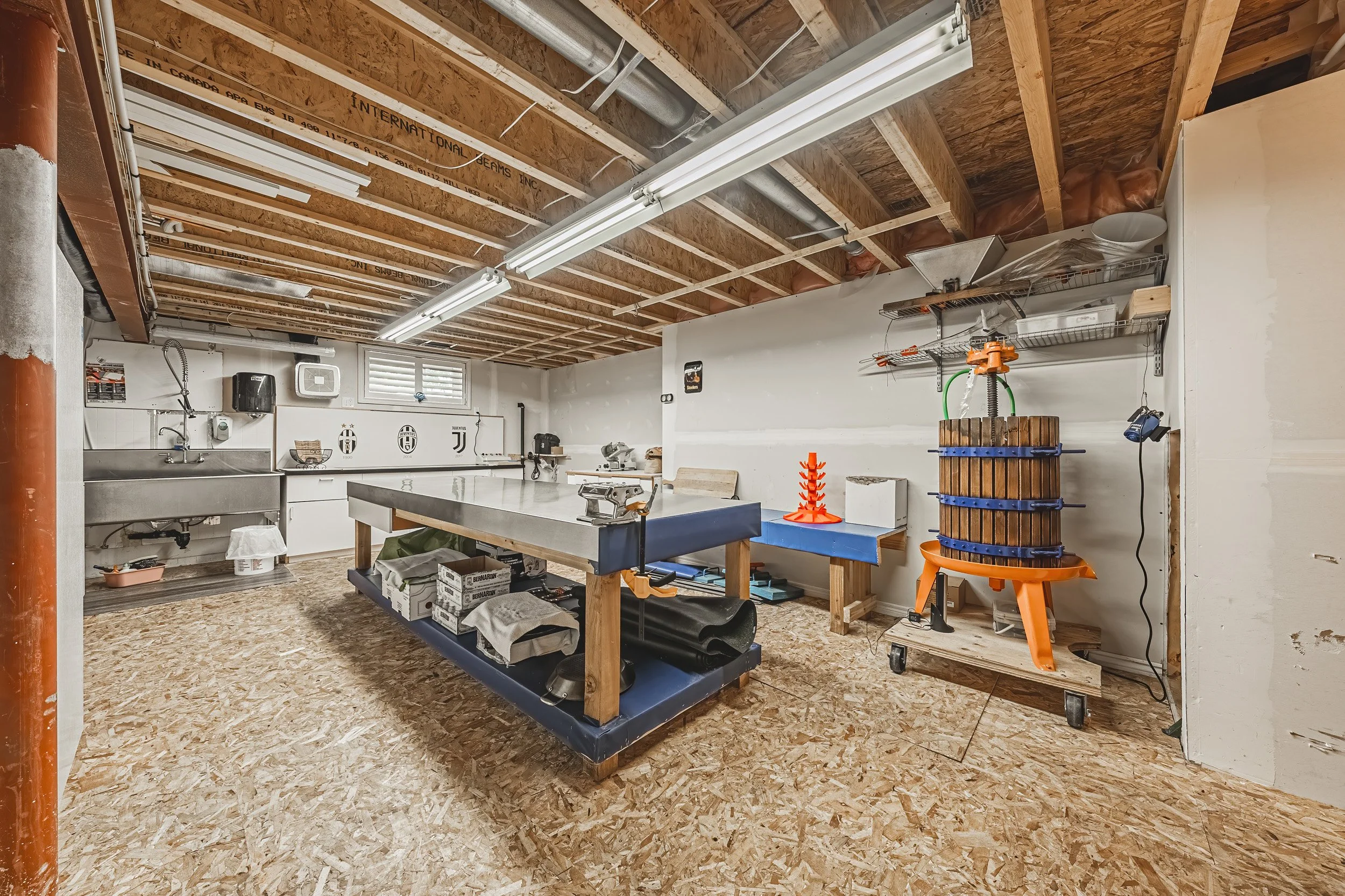 45 - 1214 Hwy 8, Stoney Creek.jpg