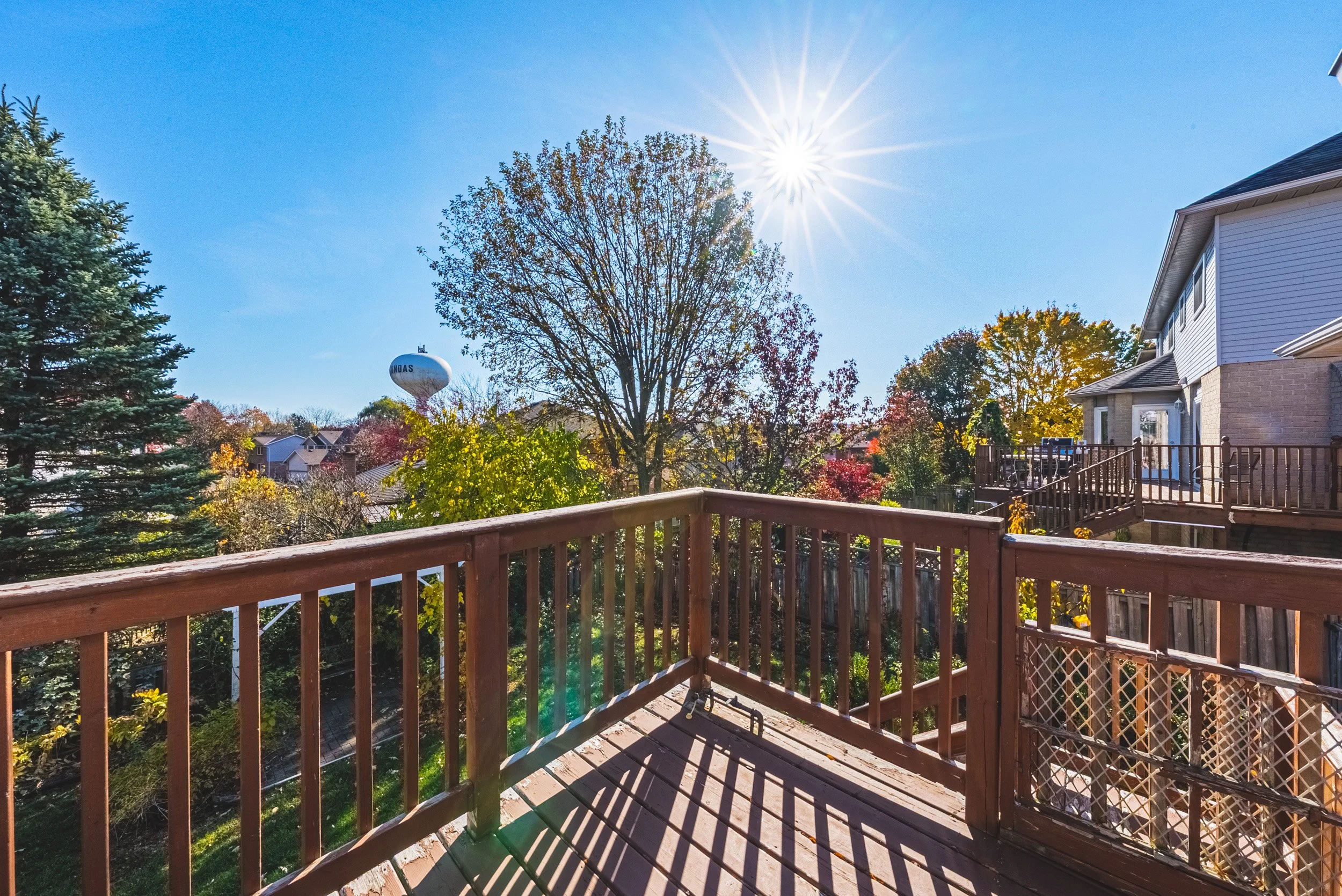 45 - 21 Moss Blvd, Dundas.jpg