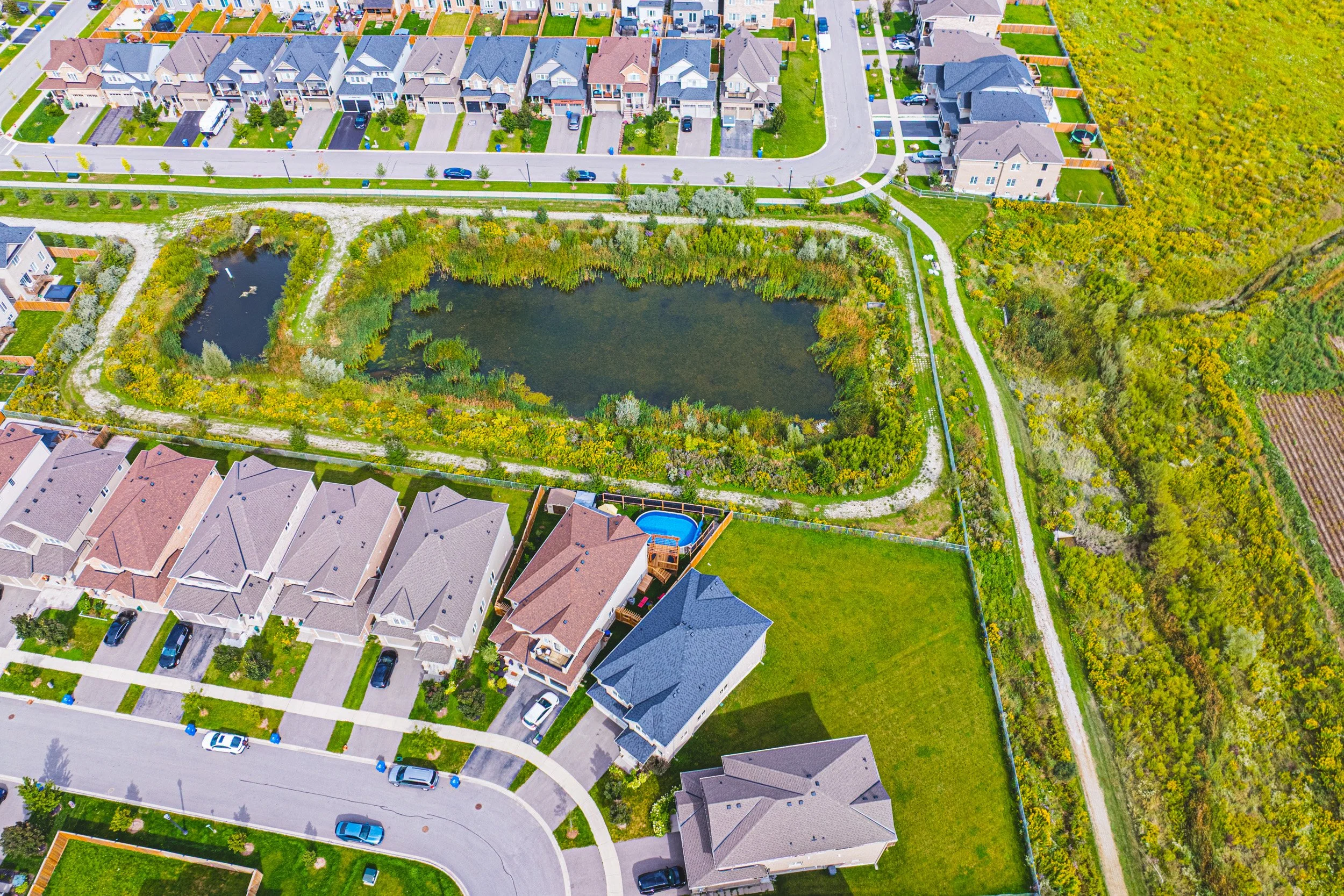 48 - 733 Gilmour Cres, Shelburne.jpg