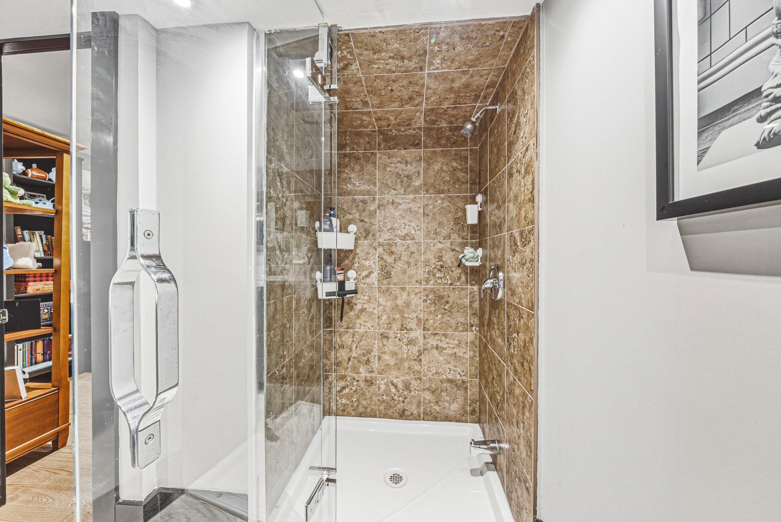 37 - 581 Holly Hill Cres, Burlington.jpg