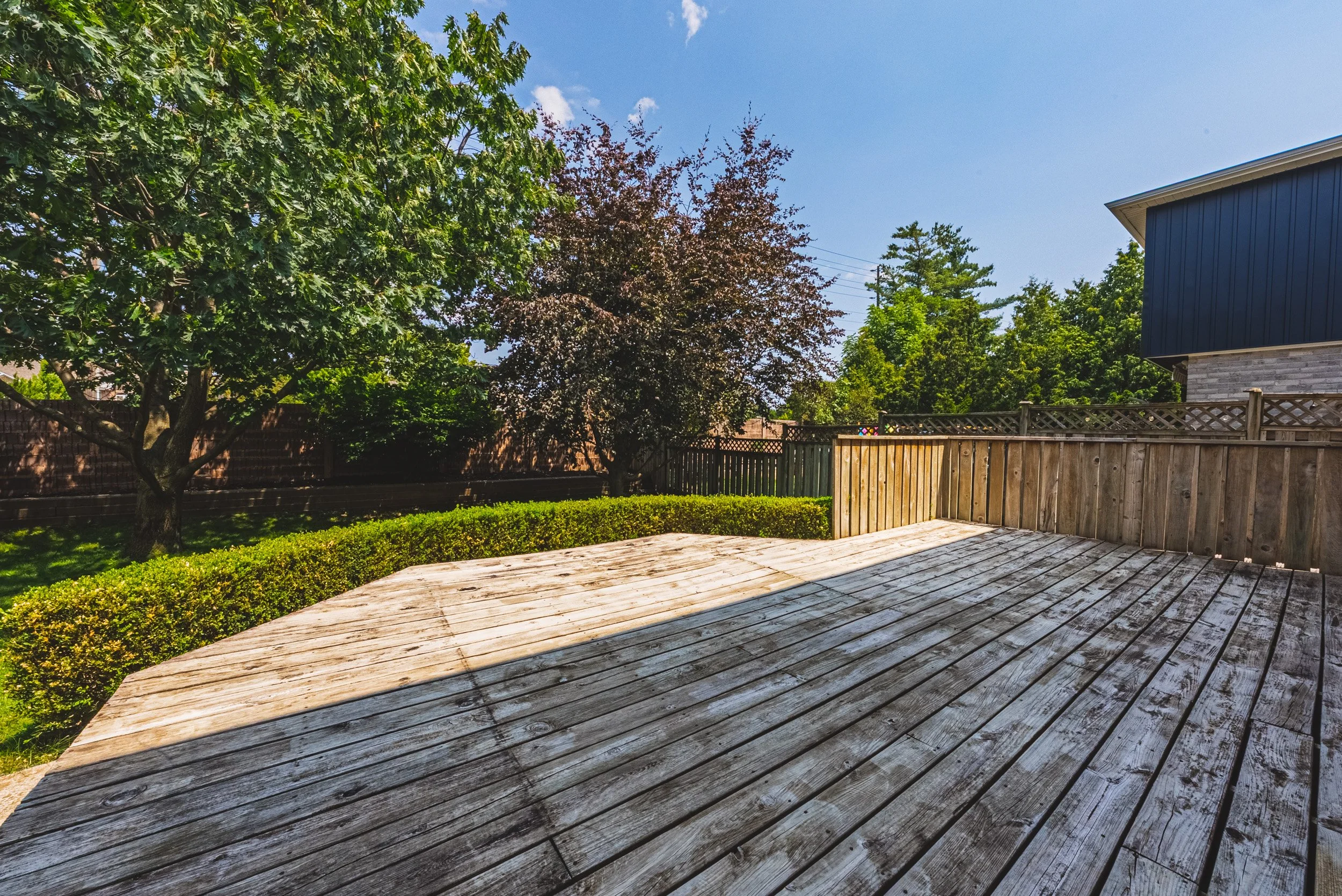 30 - 2206 Donald Rd, Burlington.jpg