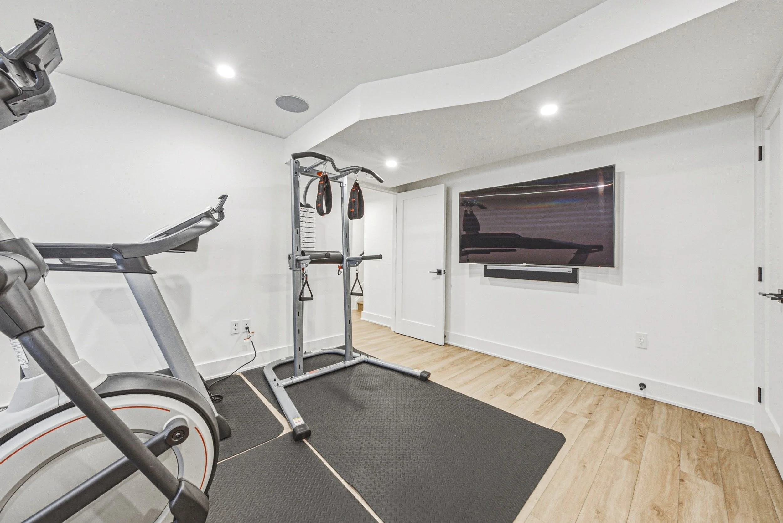 59 - 55 Roberts Dr, Ancaster.jpg