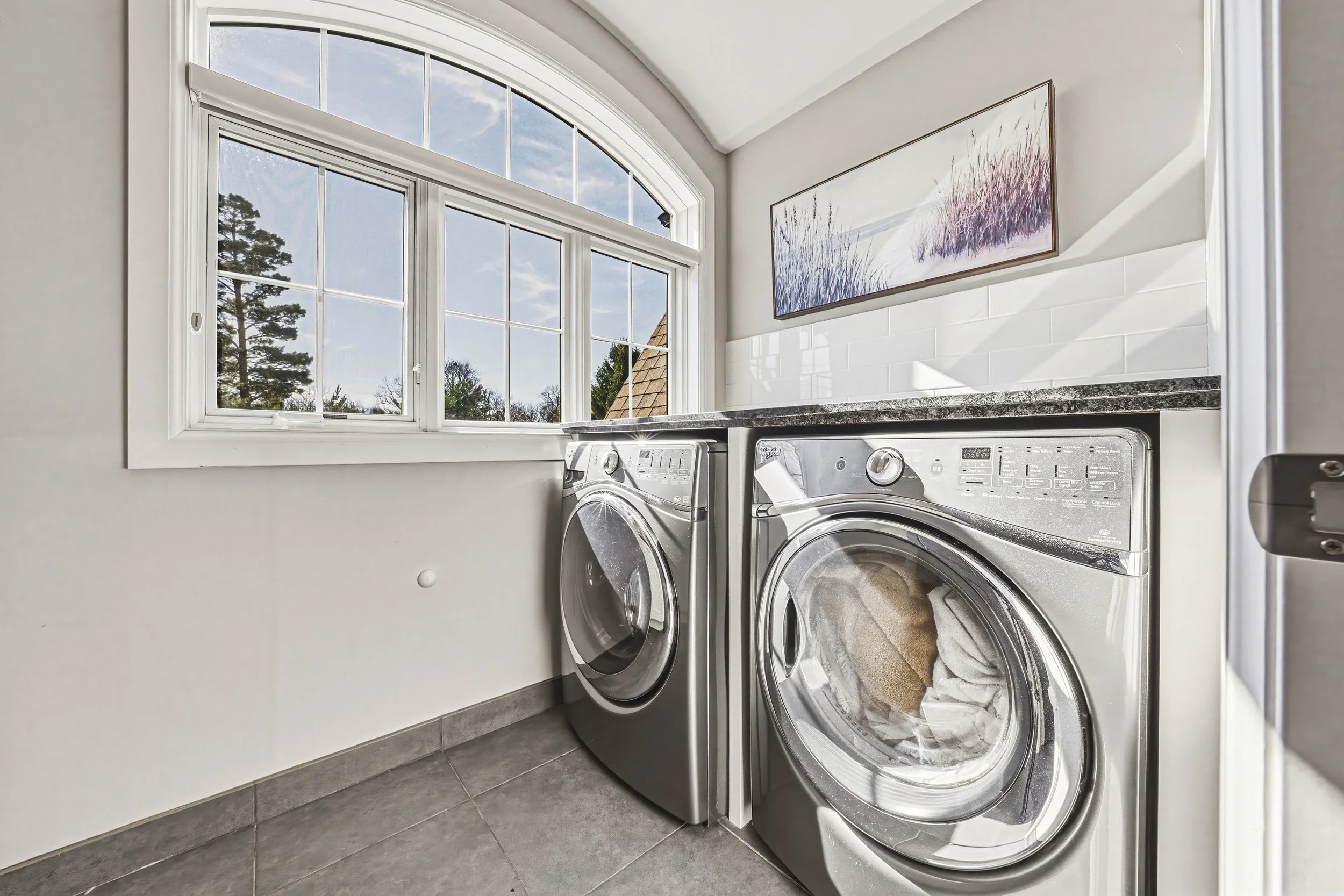 37 - 476 Patricia Dr, Burlington.jpg