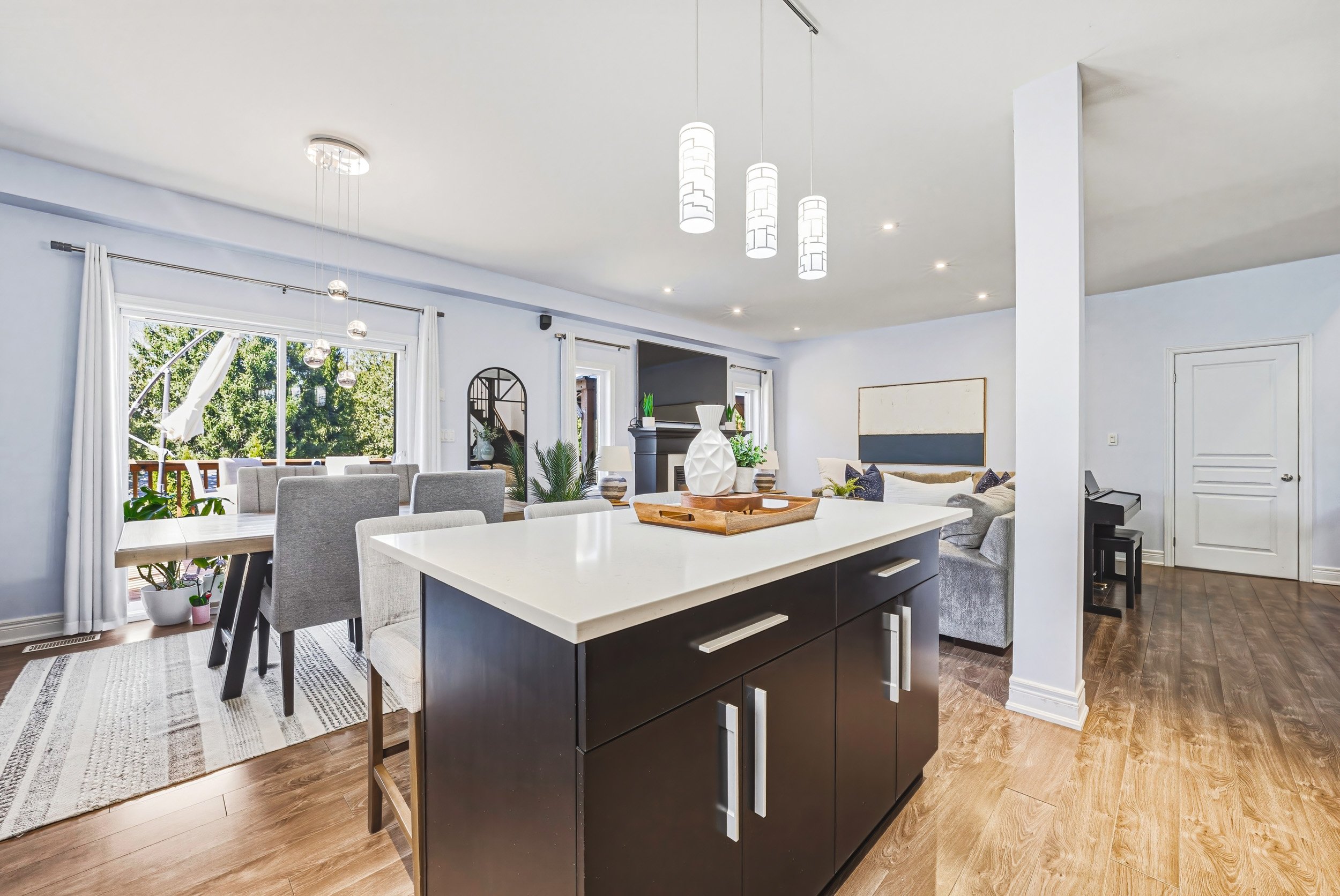 15 - 219 Walker St, Cambridge.jpg