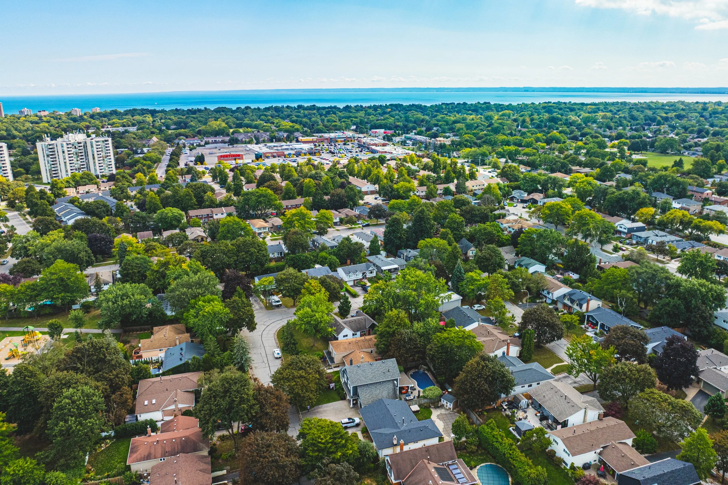 55 - 581 Holly Hill Cres, Burlington.jpg