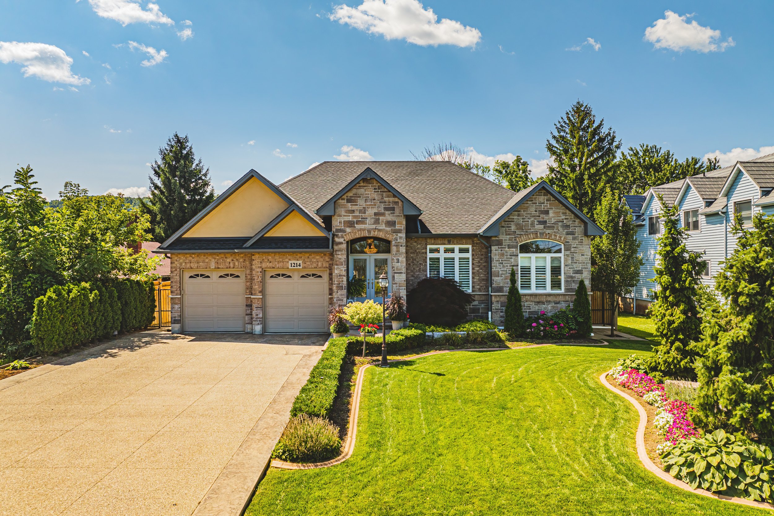 1 - 1214 Hwy 8, Stoney Creek.jpg