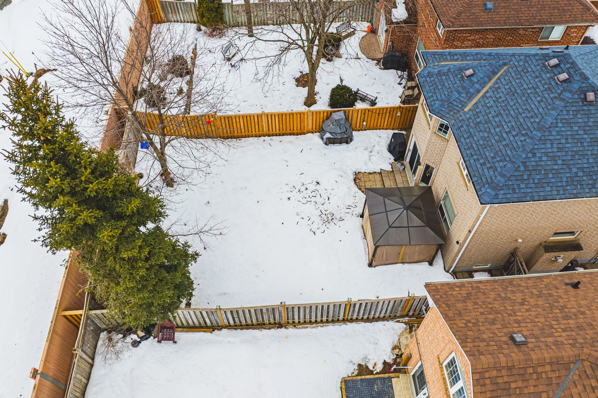 35 - 16 Twin Willow Cres, Brampton.jpg