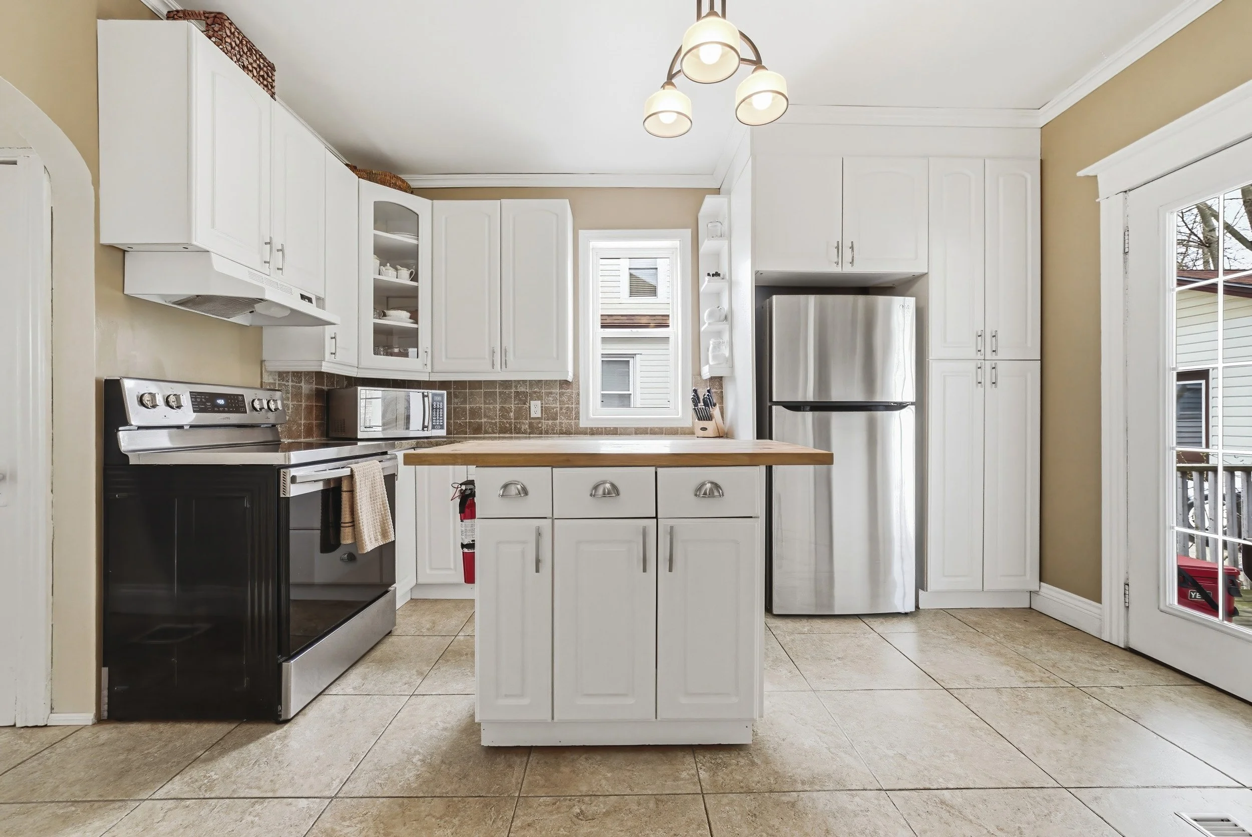 11 - 30 Grand Ave, Caledonia.jpg