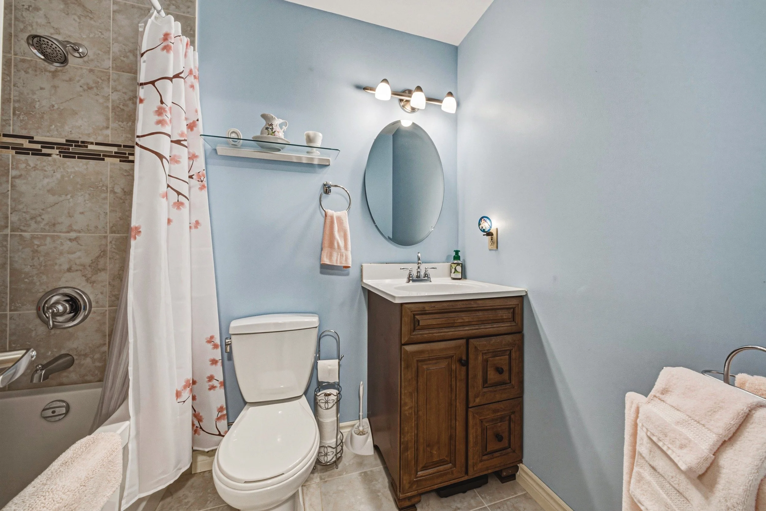 24 - 467 Woodview Rd #5, Burlington.jpg