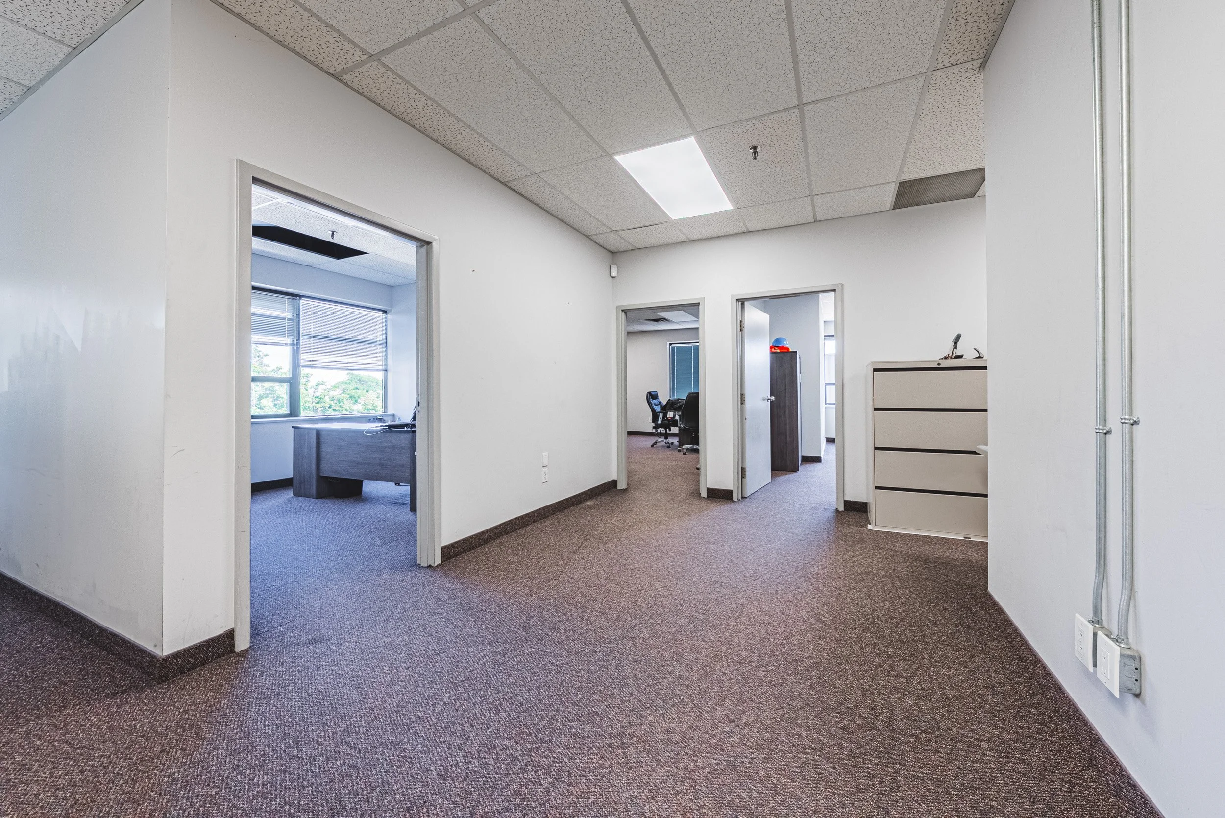 6 - 8 Edvac Dr, Brampton.jpg