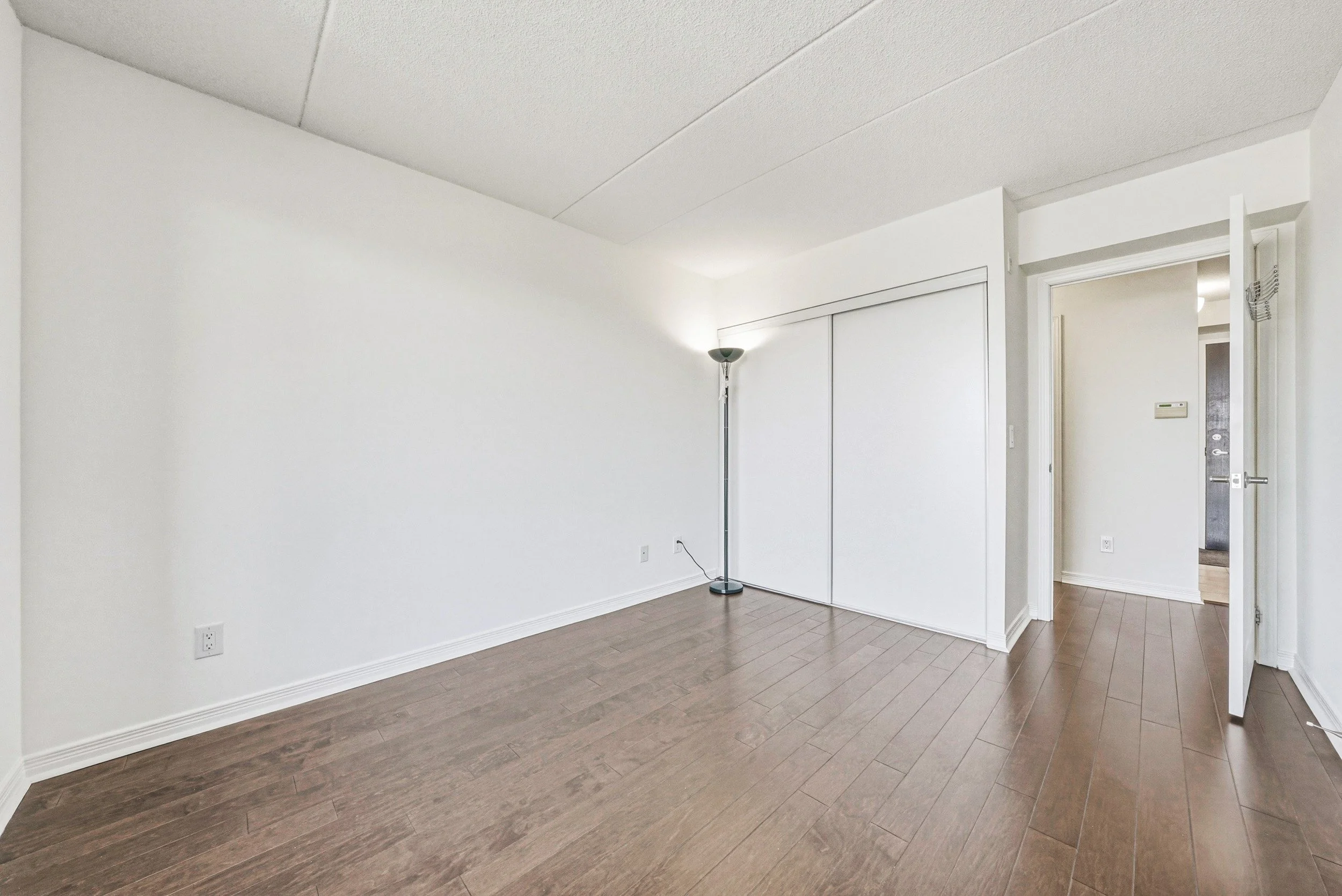 15 - 60 Via Rosedale #316, Brampton.jpg