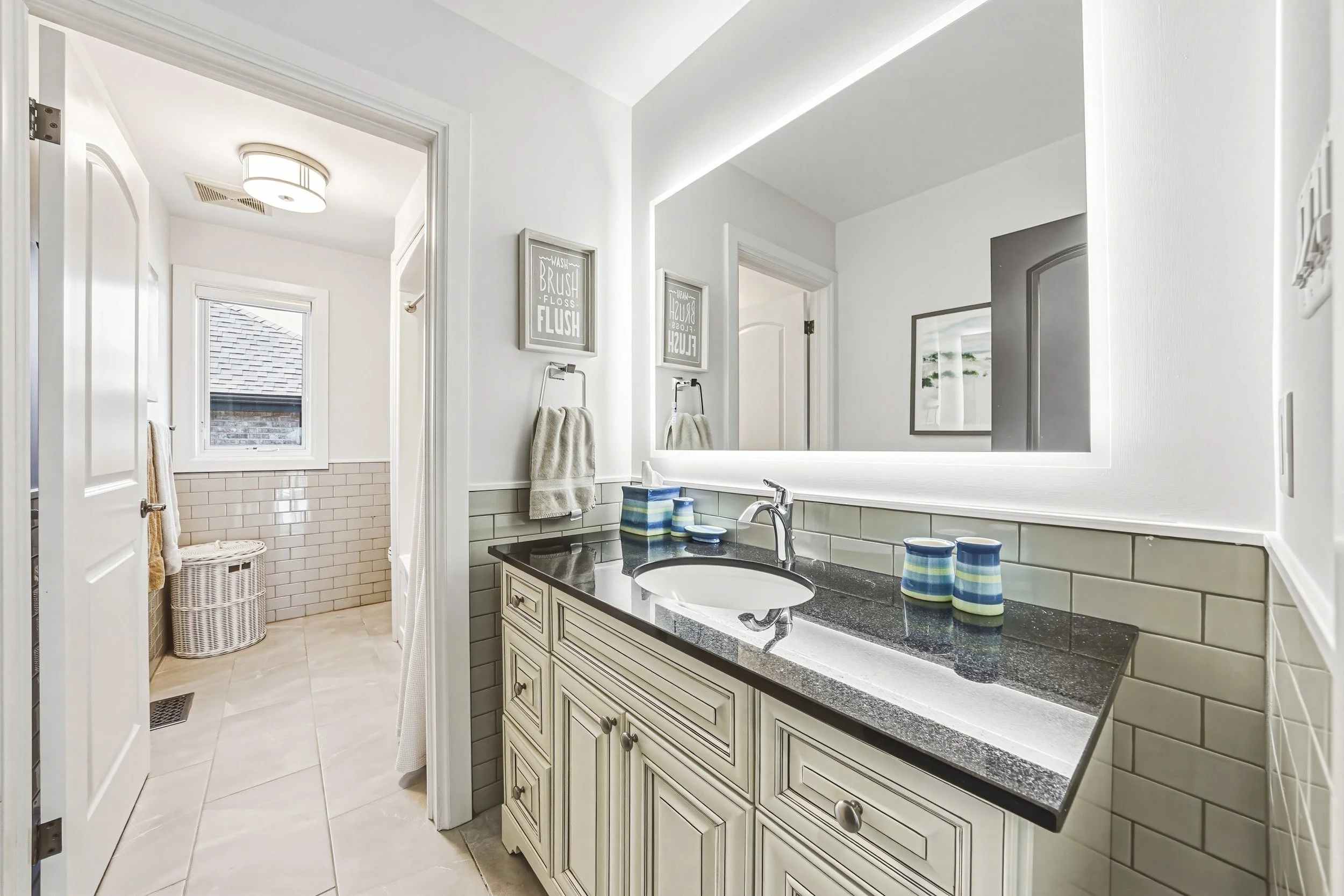 35 - 476 Patricia Dr, Burlington.jpg