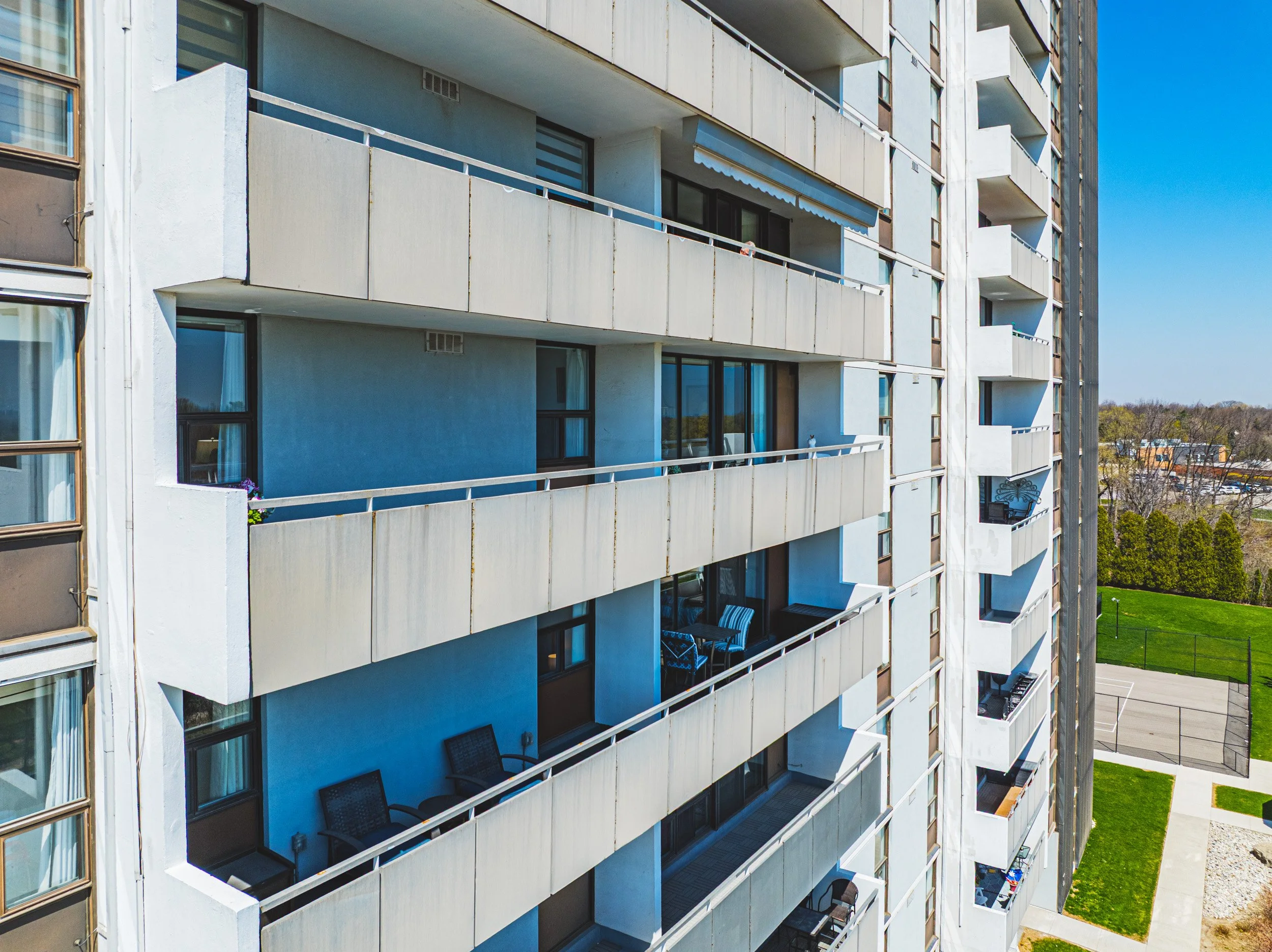 26 - 2055 Upper Middle Rd #705, Burlington.jpg