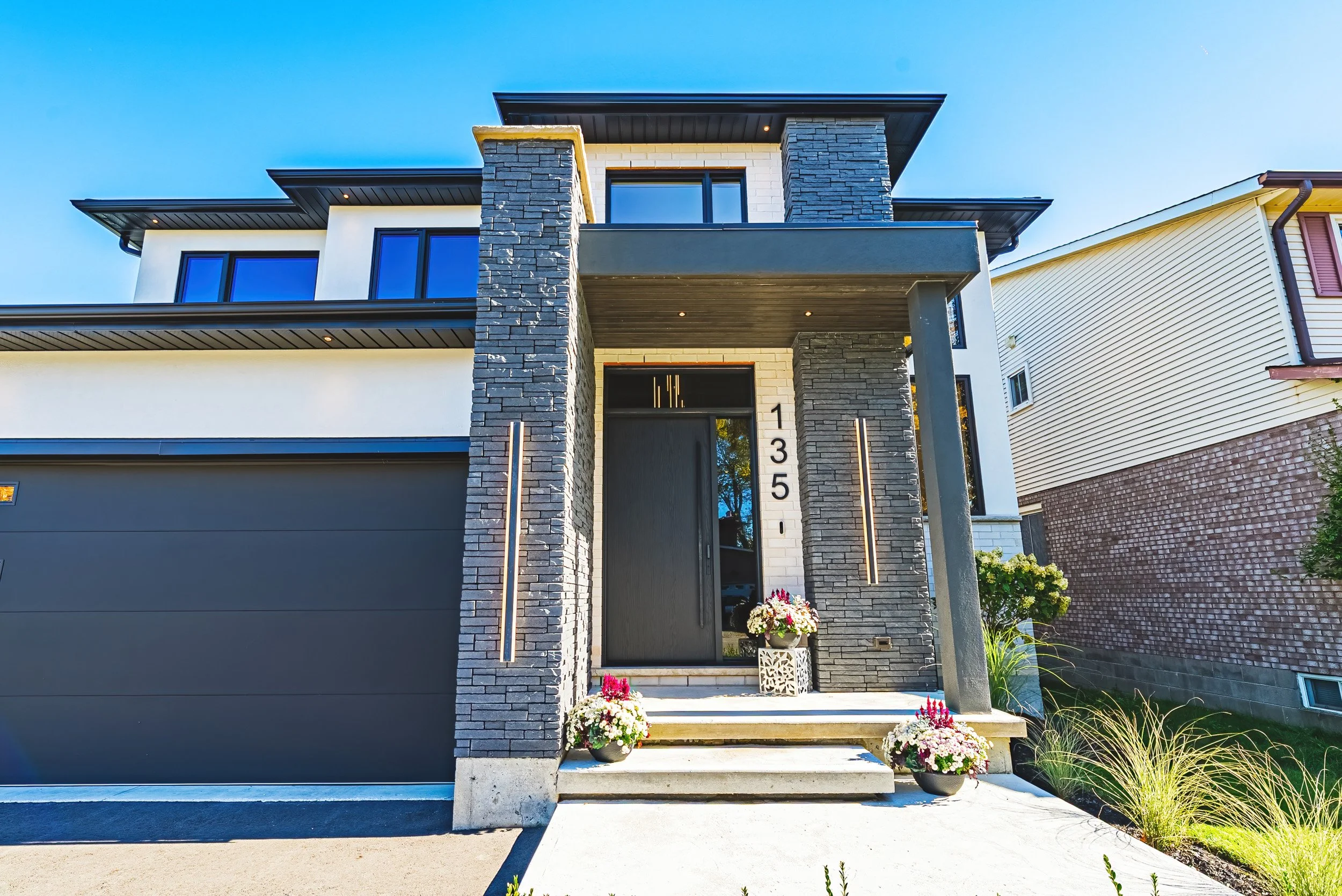 13 - 135 Eleanor Ave, Hamilton.jpg