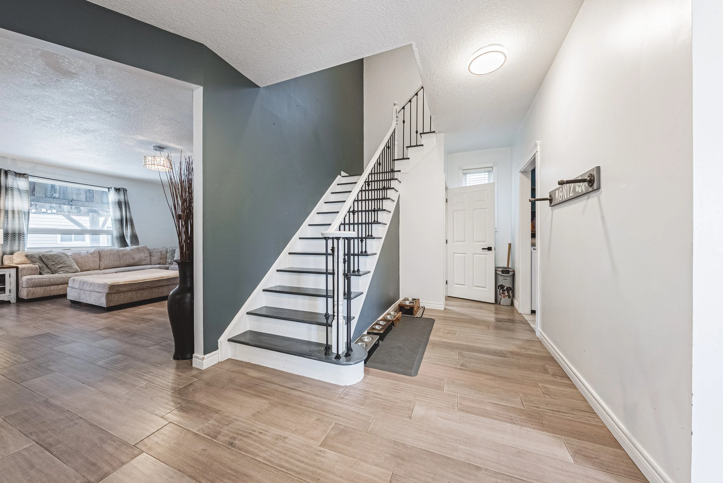 36 - 6 Second Rd W, Stoney Creek.jpg