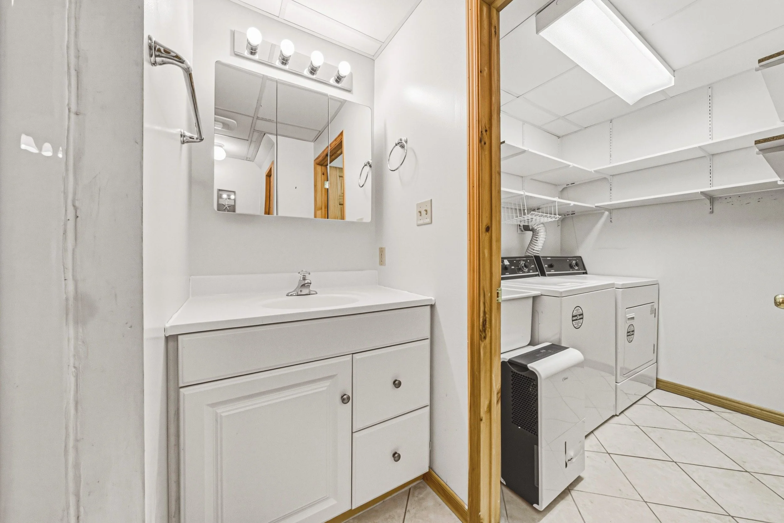 21 - 1046 Whiskey Jack Ln, Algonquin Highlands.jpg