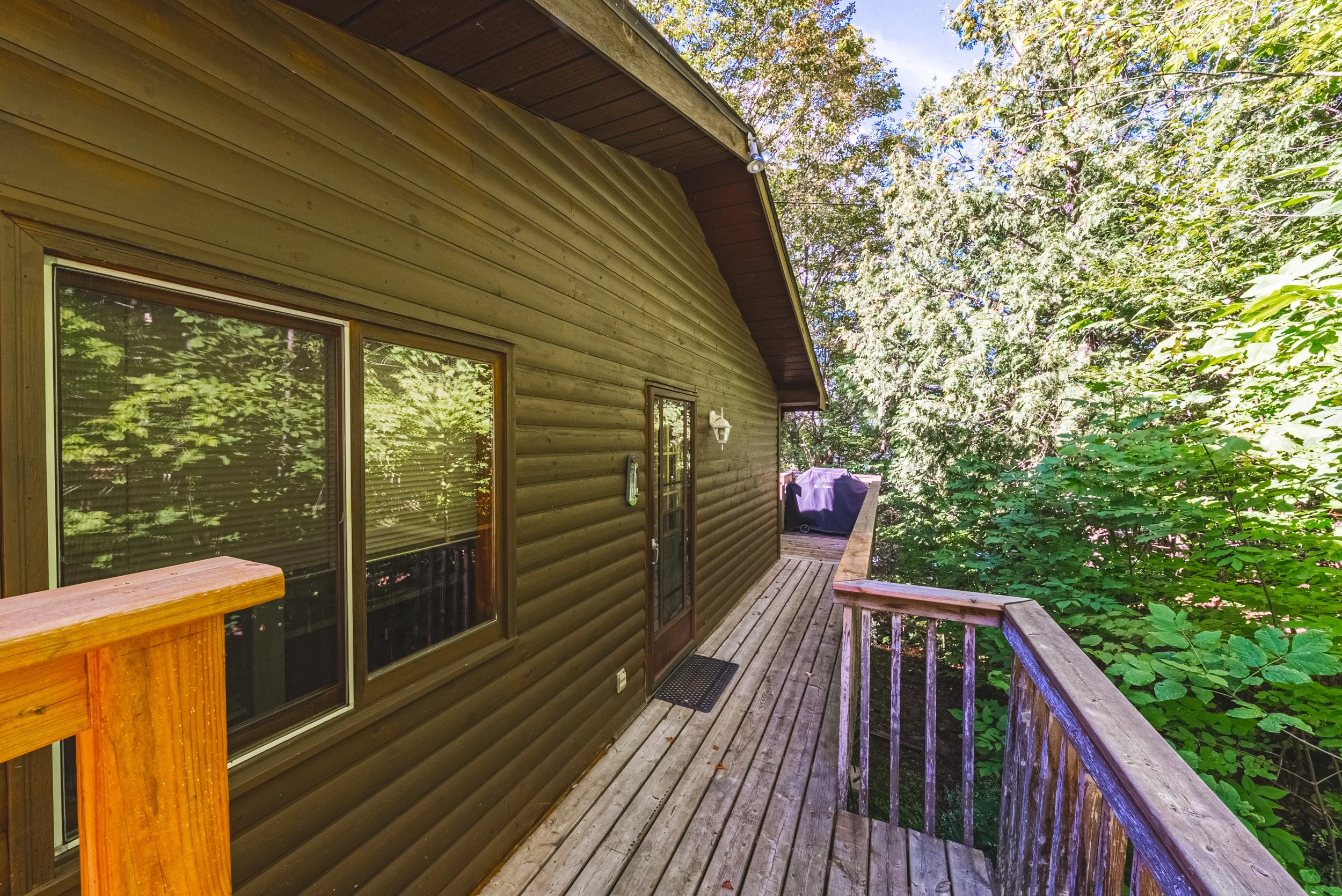 3 - 1046 Whiskey Jack Ln, Algonquin Highlands.jpg