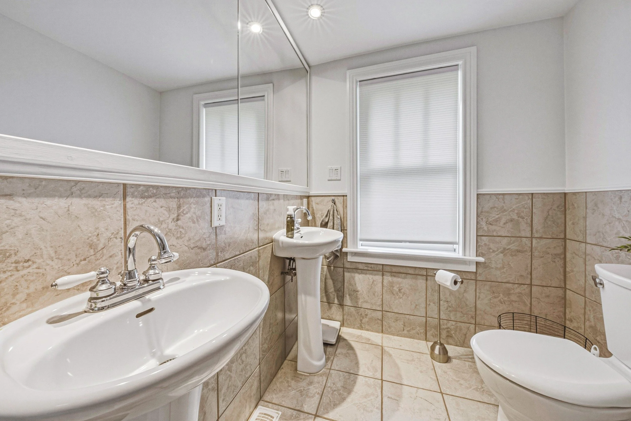 19 - 75 Pollock Ave, Cambridge.jpg