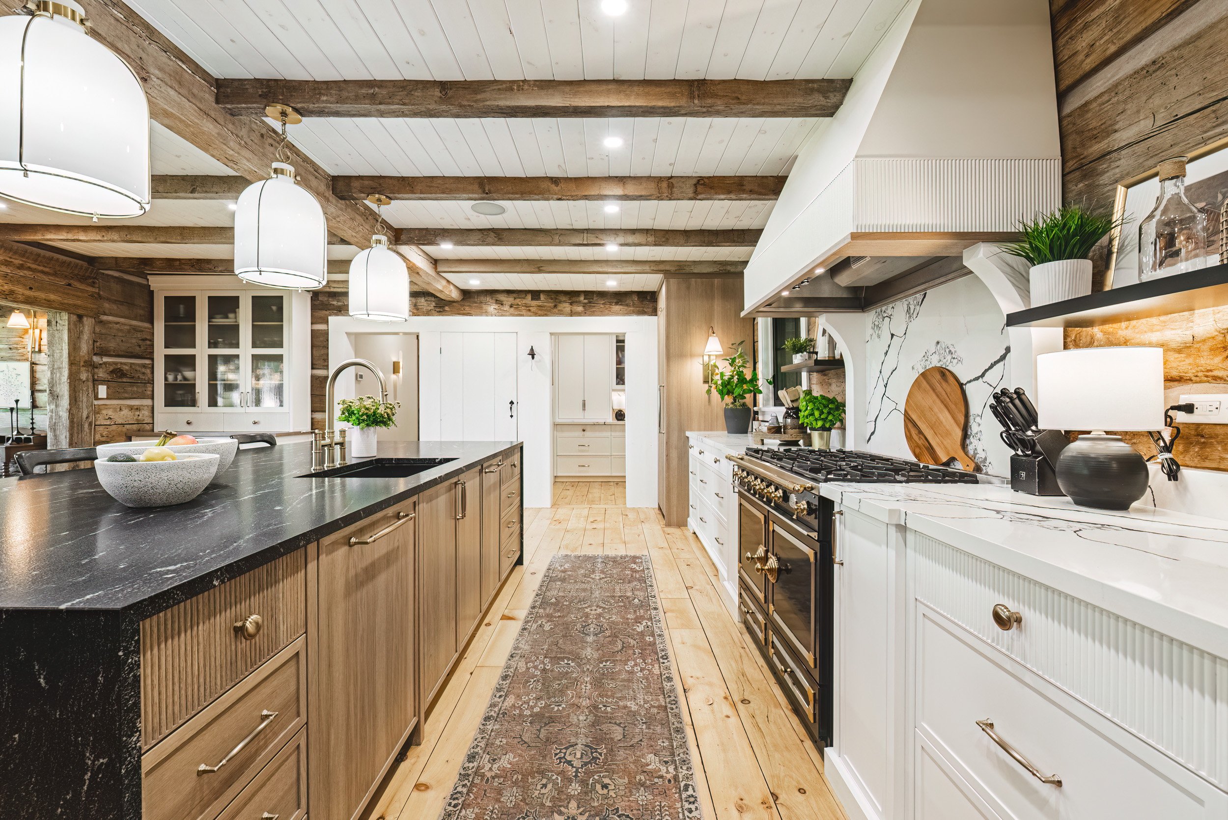 15 - 7399 Bell School Line, Milton.jpg