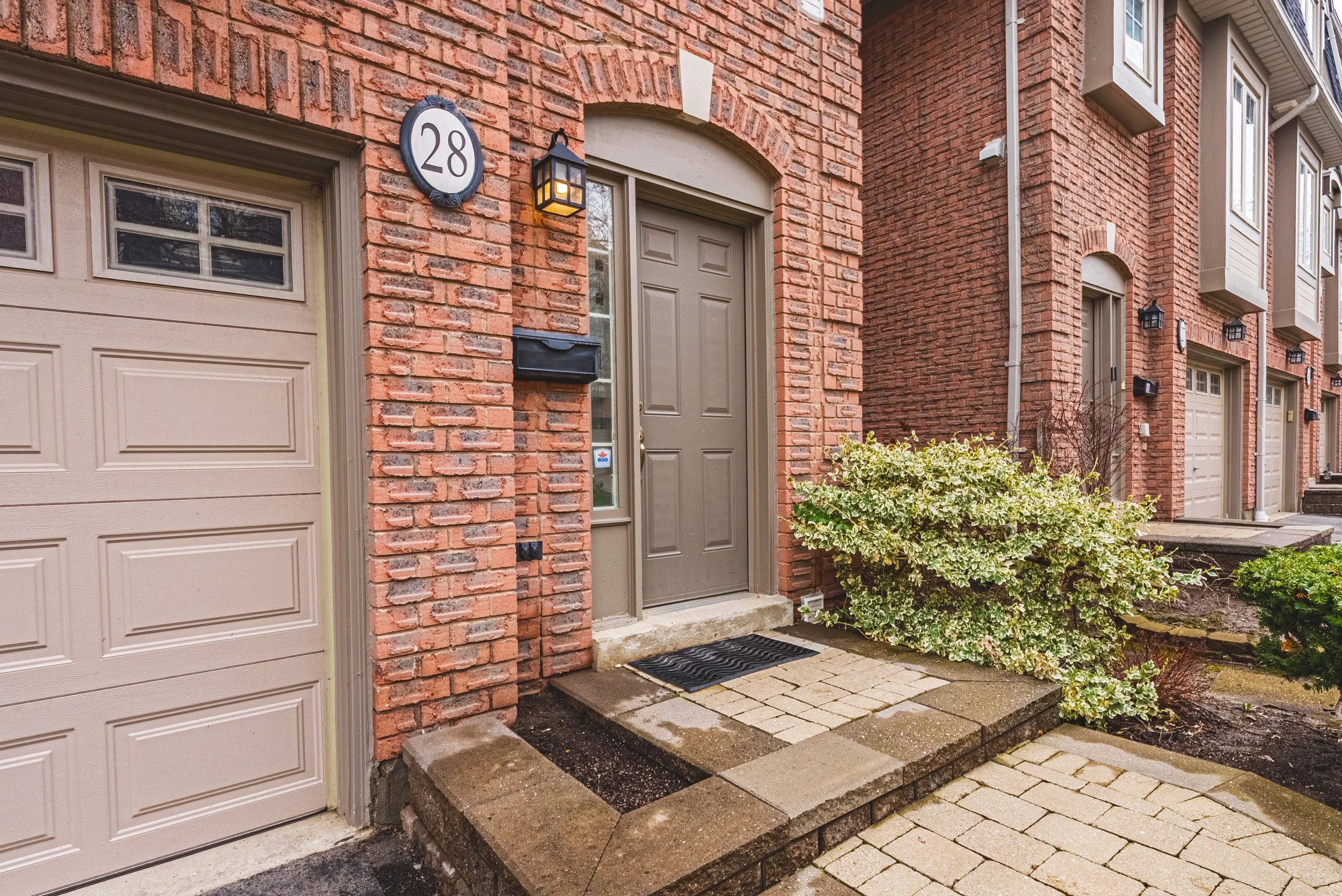 4 - 3140 Fith Line #28, Mississauga.jpg