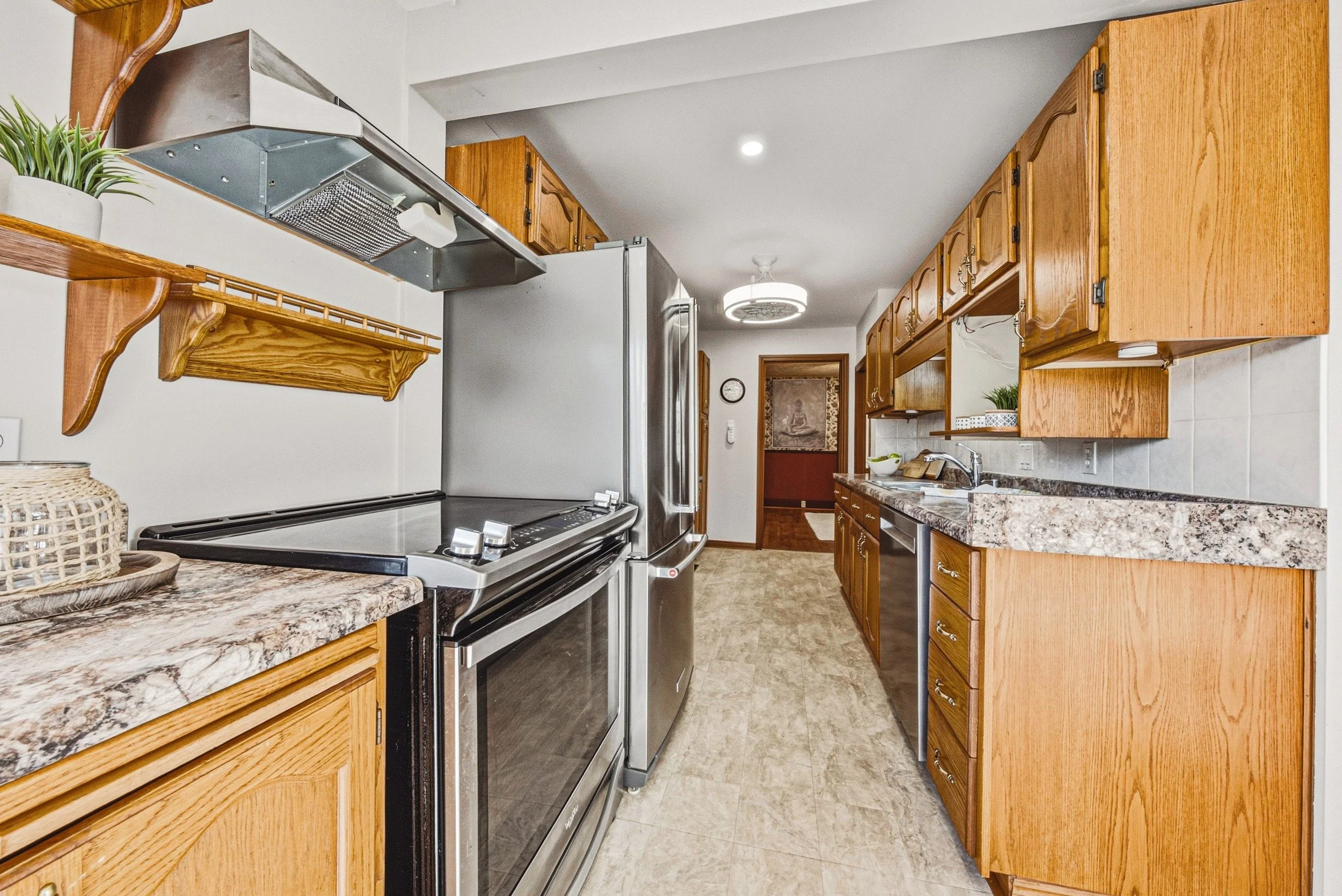 17 - 950 Hamilton St, Cambridge.jpg