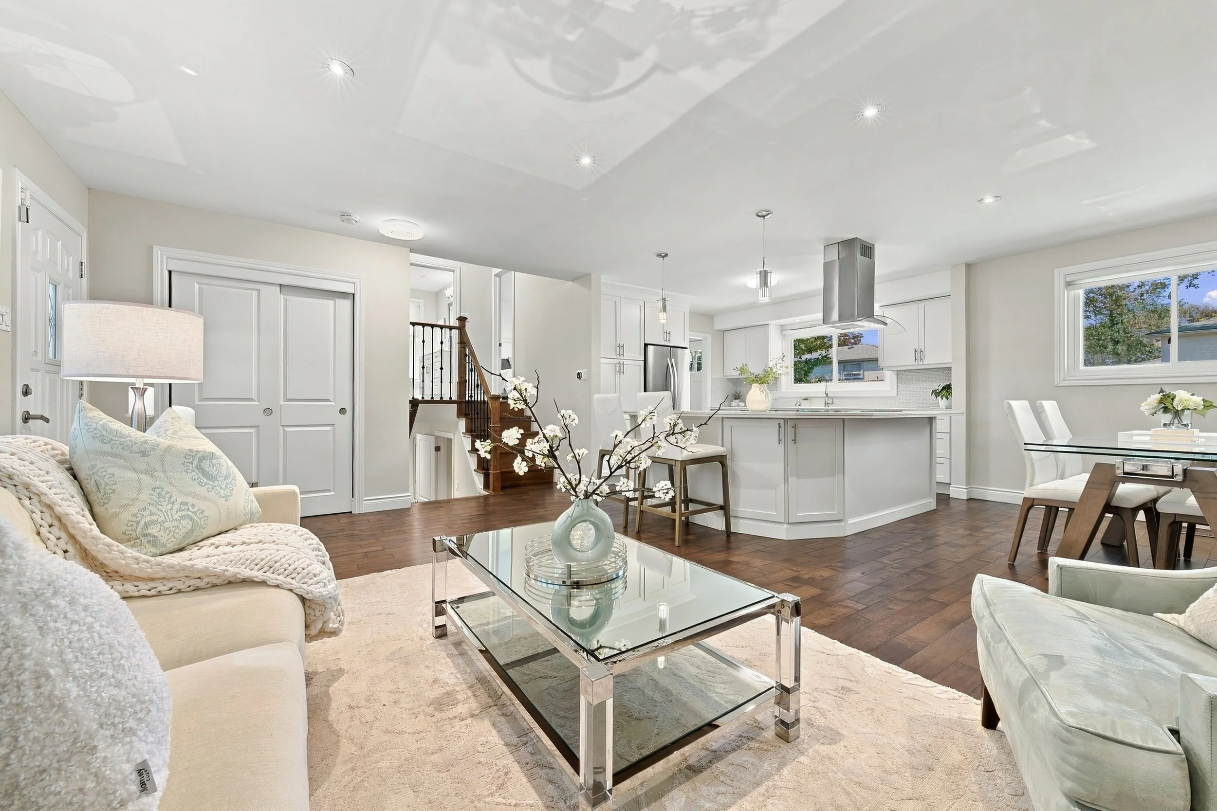 7 - 2231 Urwin Cres, Oakville.jpg