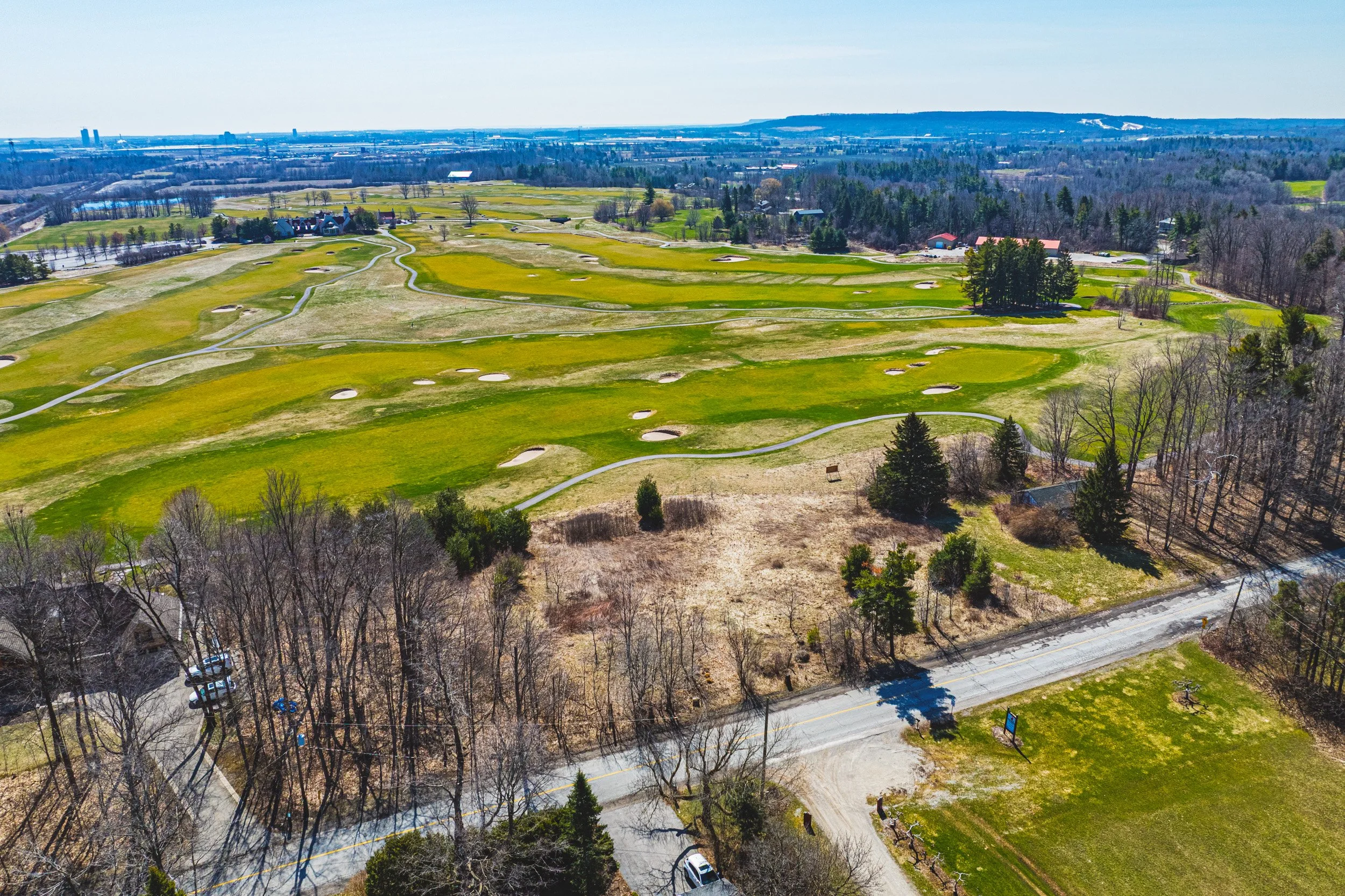 10 - 8220 10th Sideroad, Milton.jpg