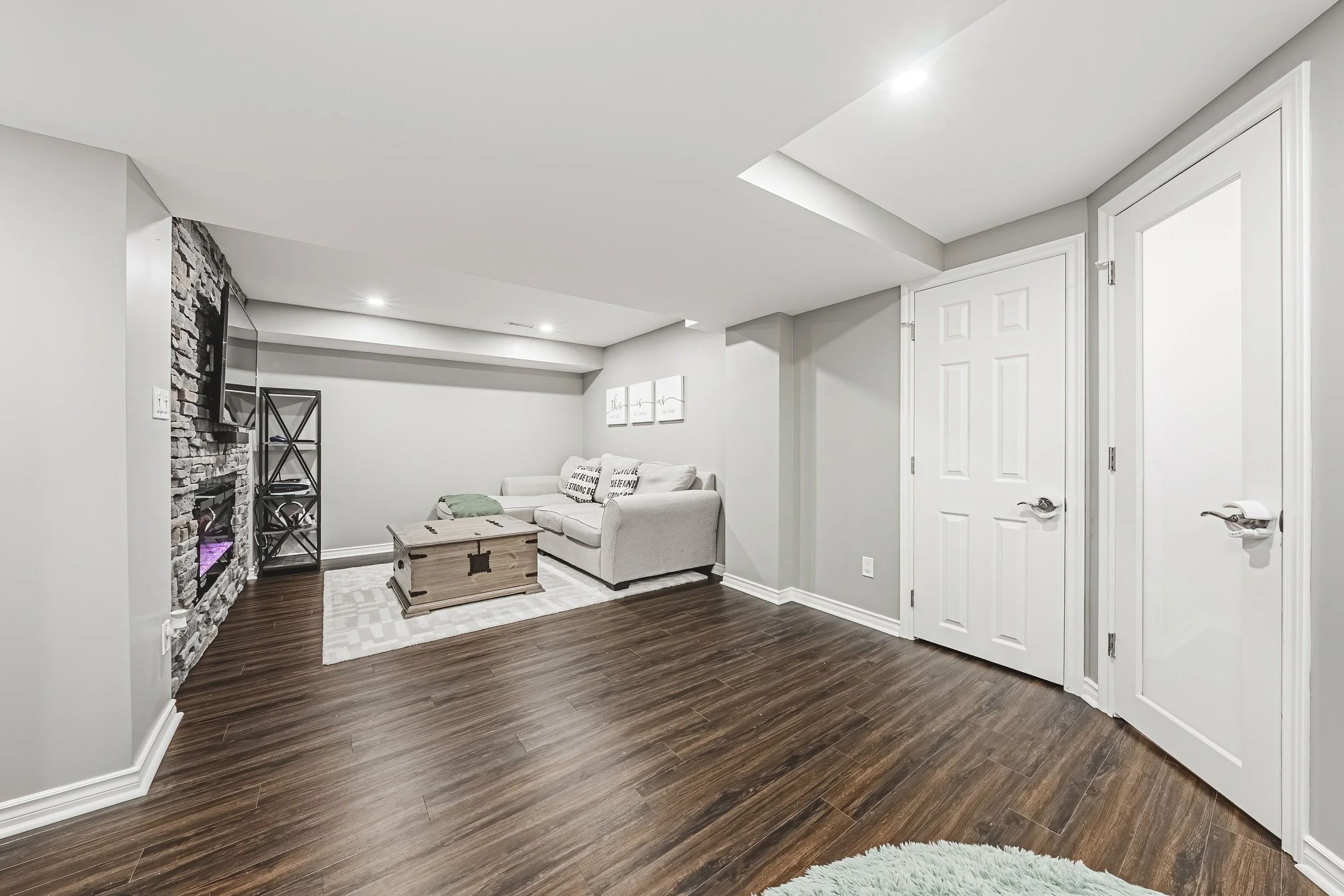 39 - 142 Bradley Ave, Binbrook.jpg