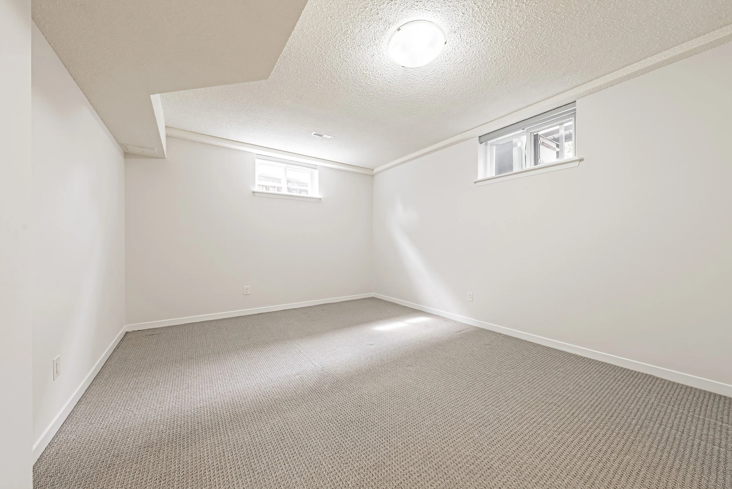 36 - 2546 Robinson St, Mississauga.jpg