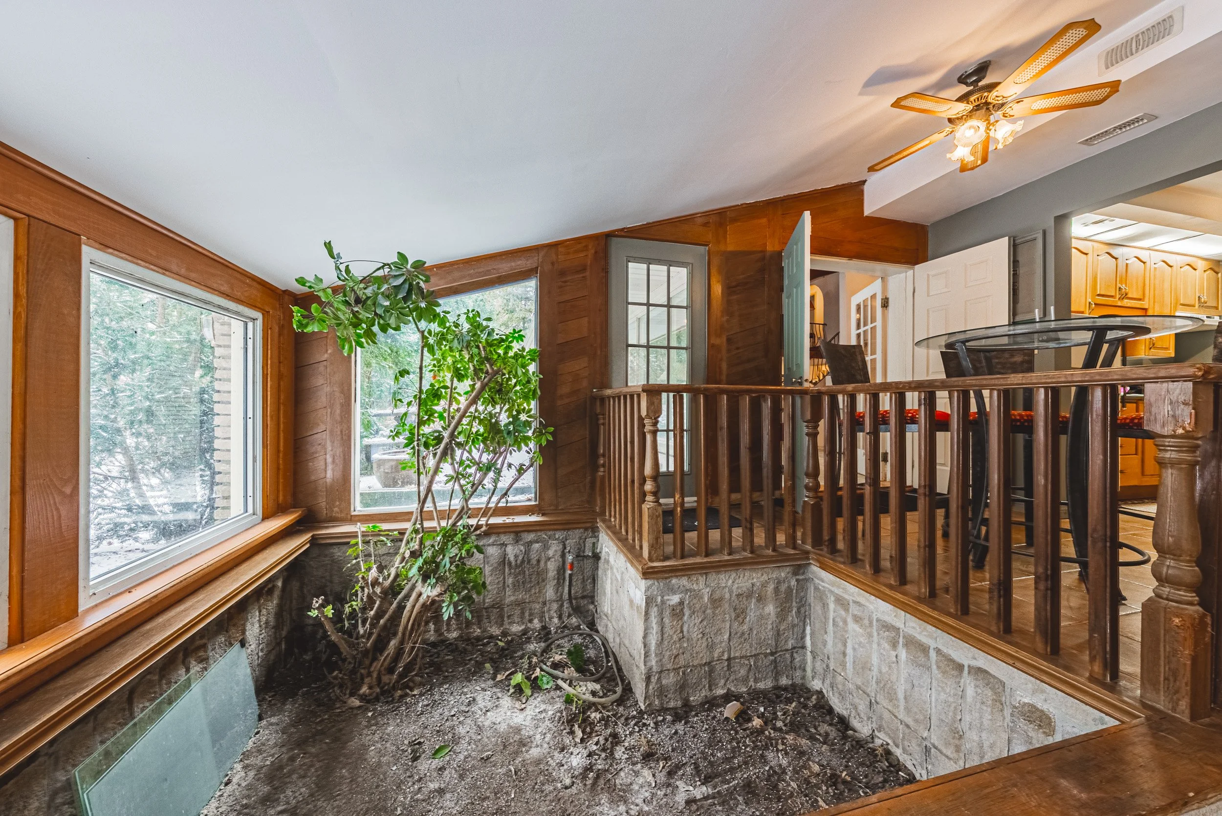 33 - 948 Concession 6 Townsend, Waterford.jpg