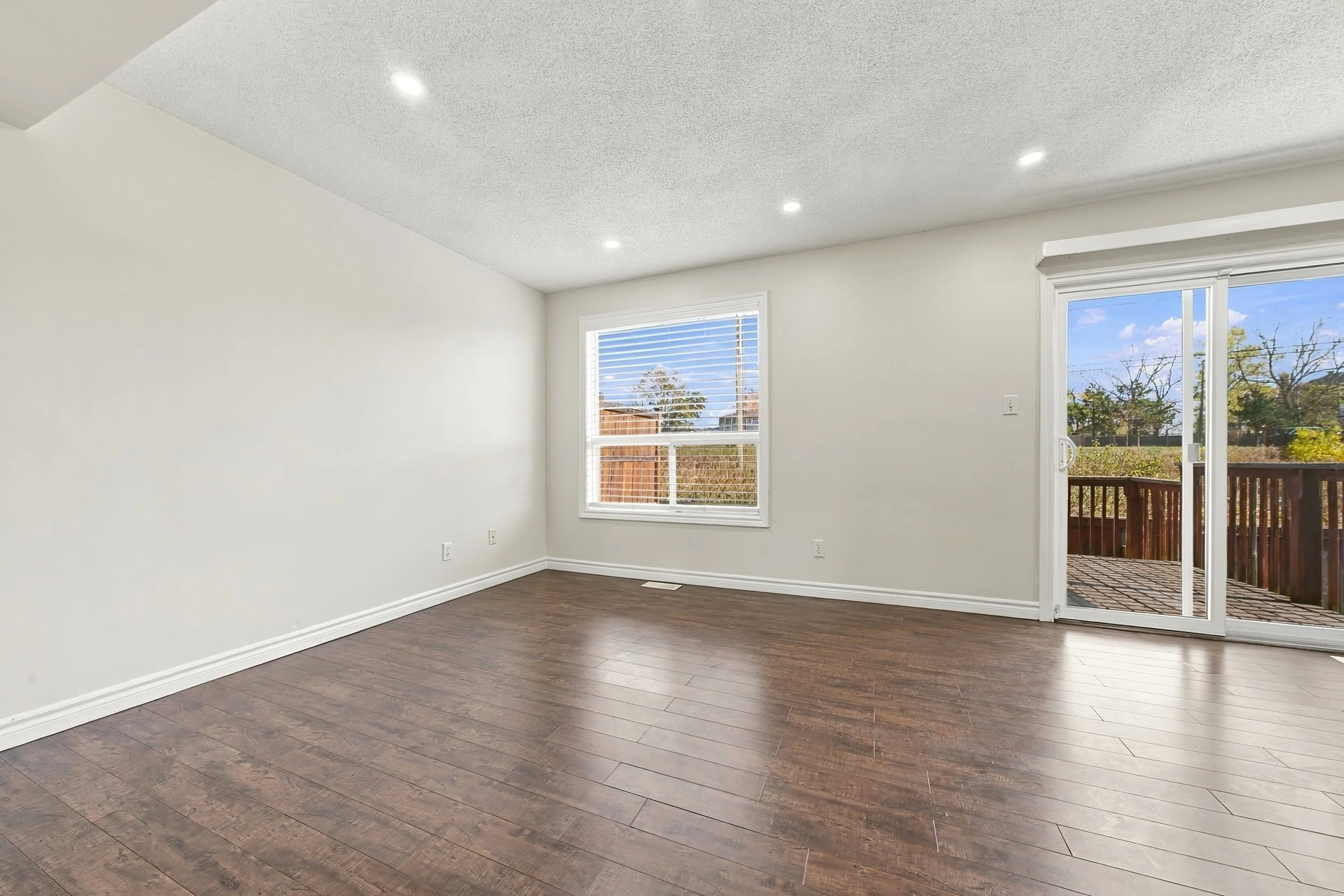 15-35 Thames Wy Hamilton.jpg