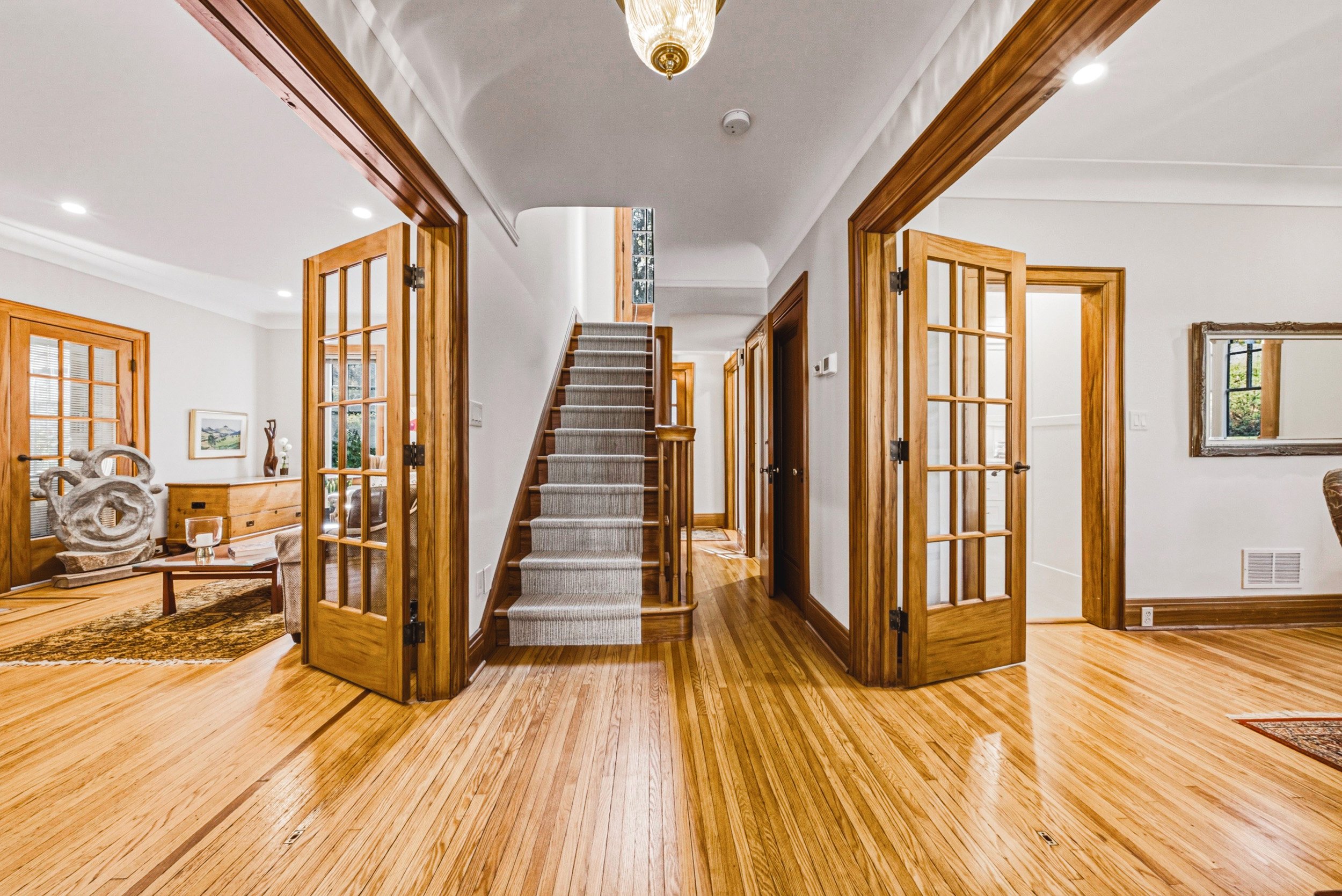 8 - 26 South Dr, St. Catharines.jpg