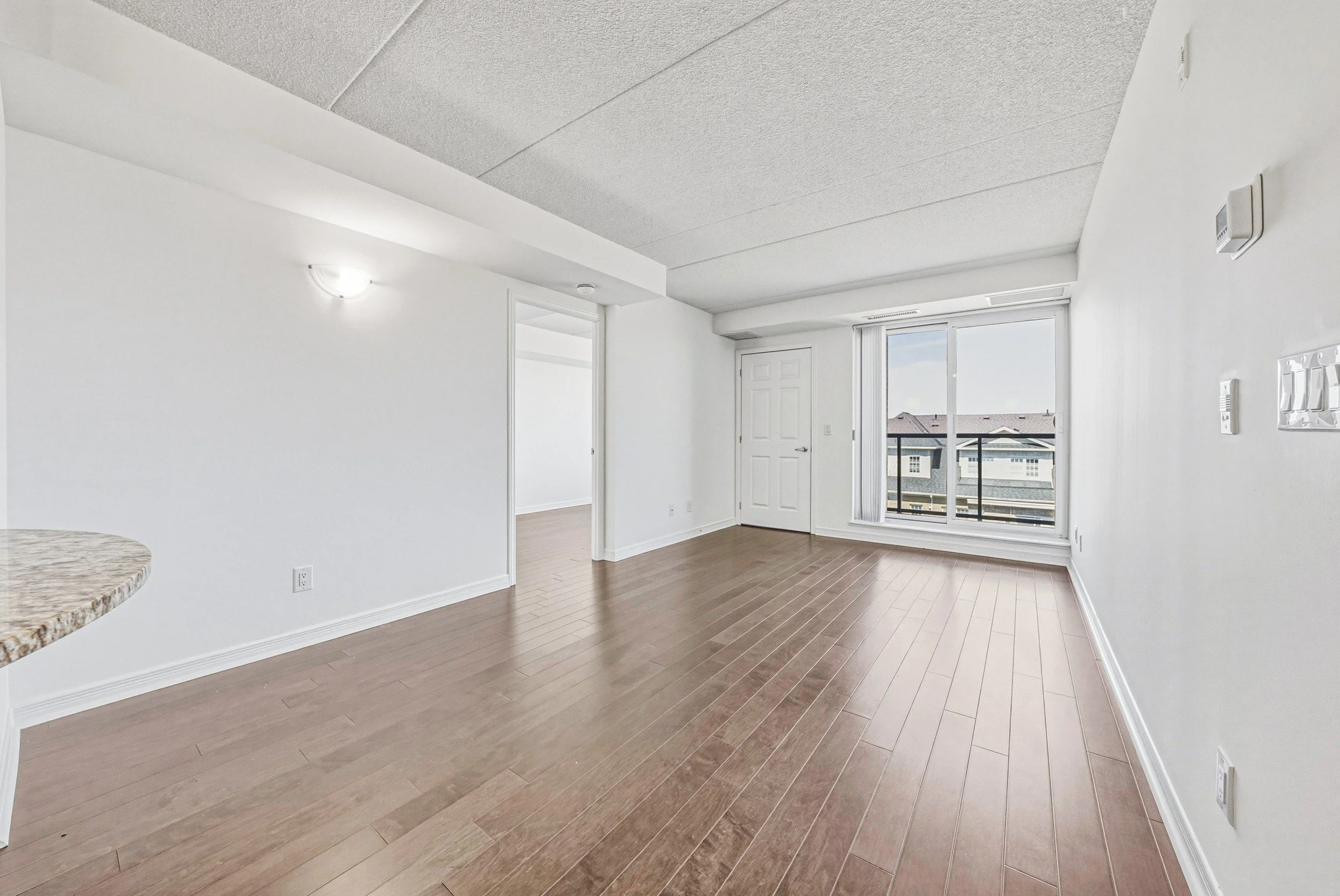 9 - 60 Via Rosedale #316, Brampton.jpg