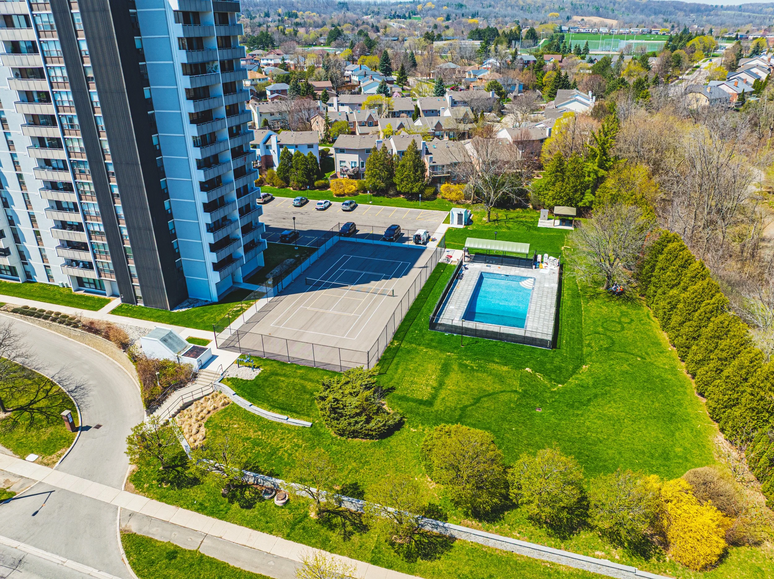 46 - 2055 Upper Middle Rd #705, Burlington.jpg