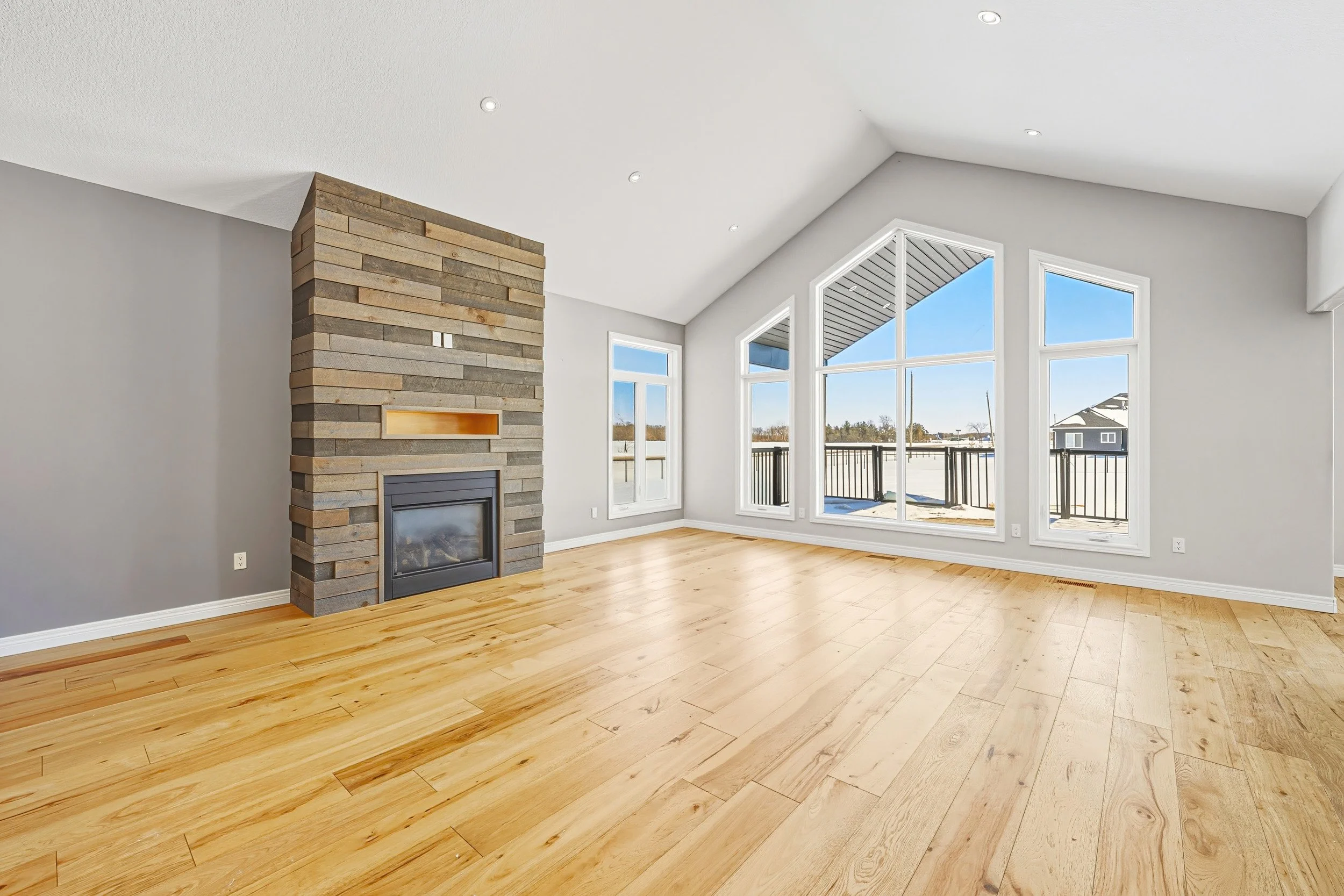 9 - 1 Phillips Court, Dunnville.jpg