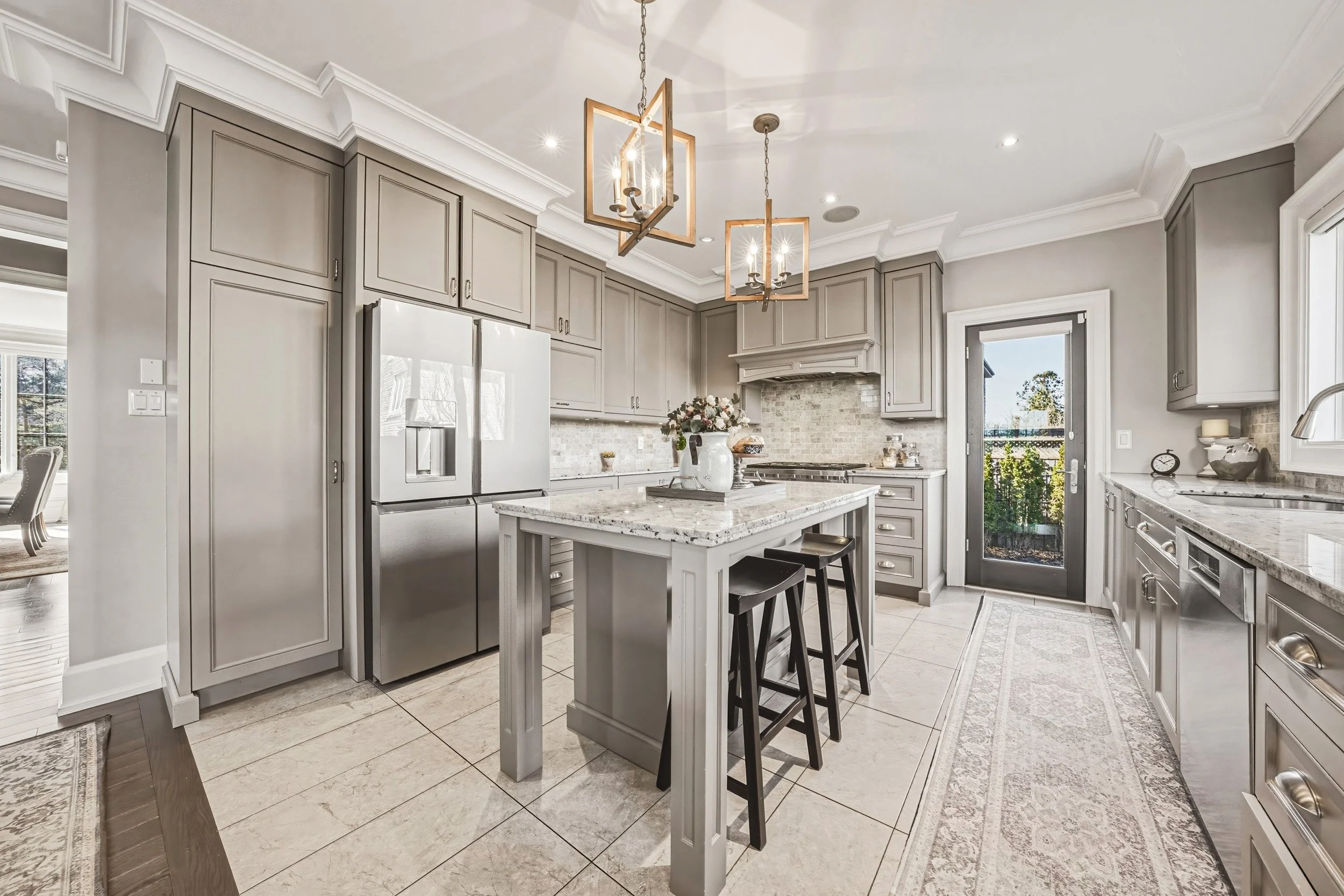 7 - 476 Patricia Dr, Burlington.jpg