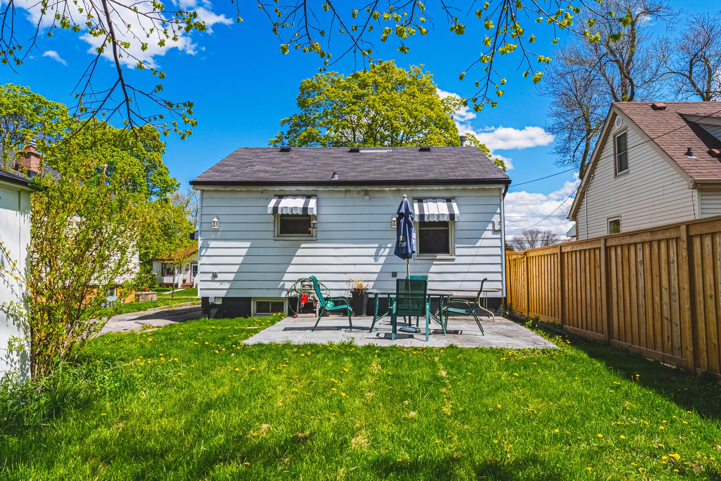 34 - 242 East 43rd St, Hamilton.jpg