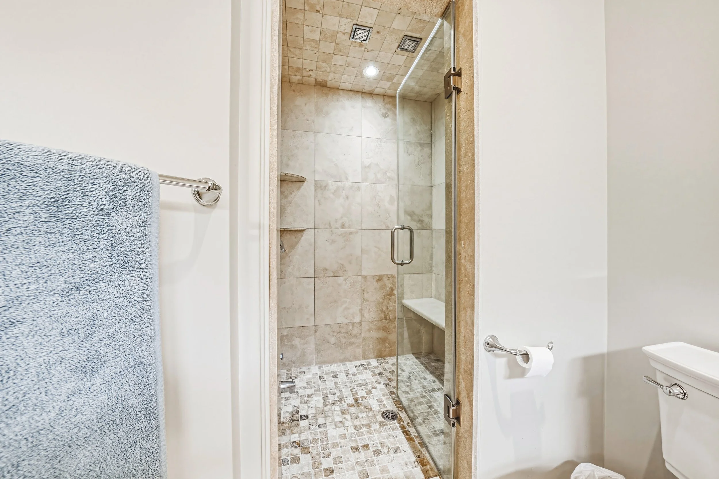 27 - 976 Shadeland Ave #3, Burlington.jpg