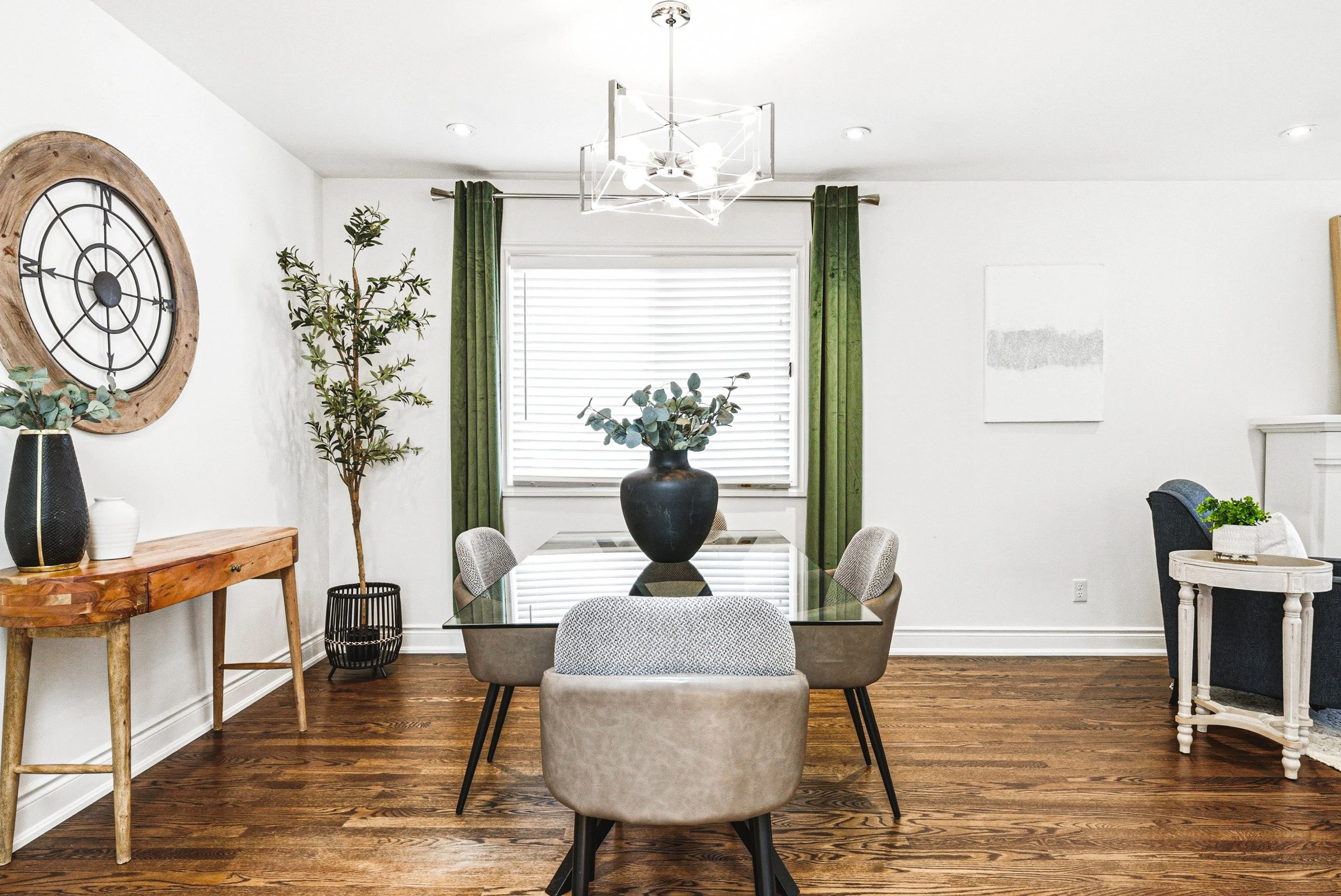 13 - 744 Miriam Cres, Burlington.jpg