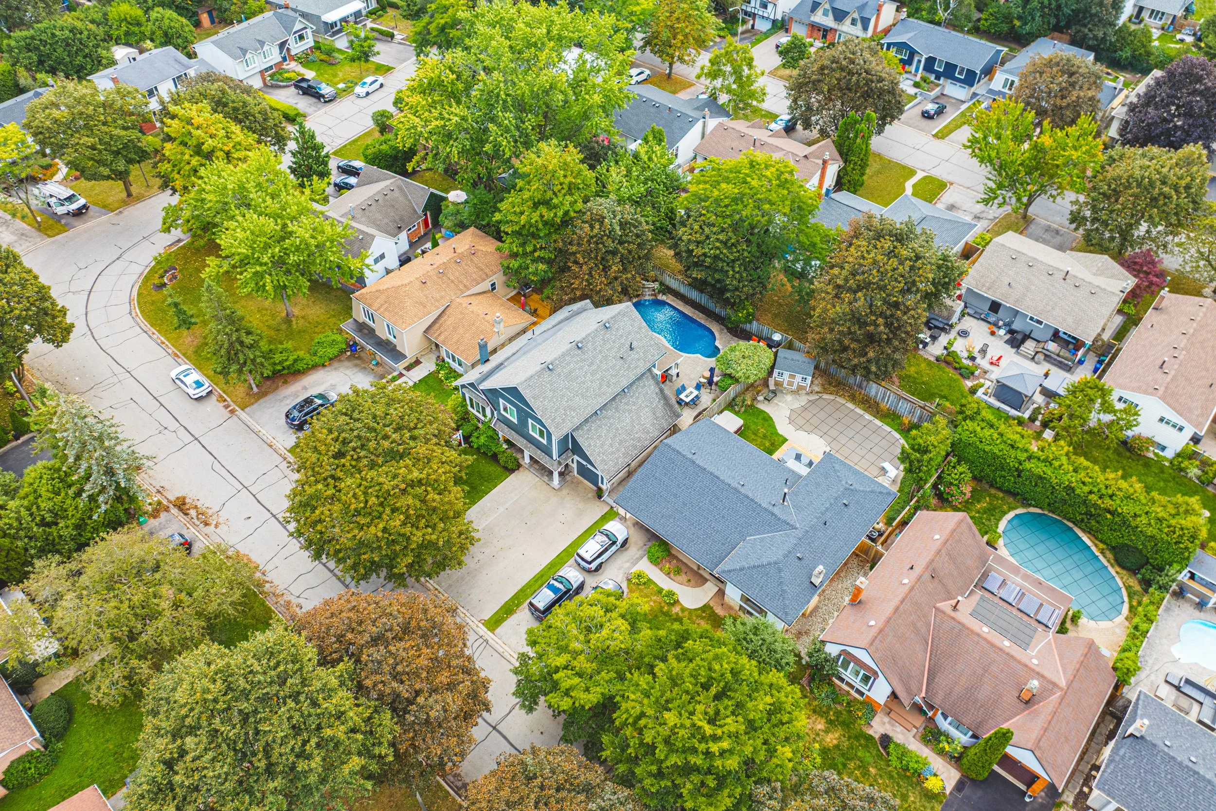 57 - 581 Holly Hill Cres, Burlington.jpg