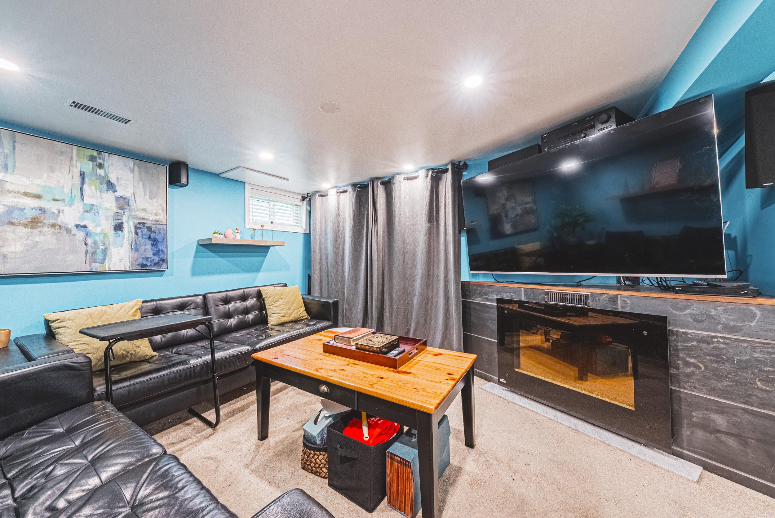 25 - 242 East 43rd St, Hamilton.jpg