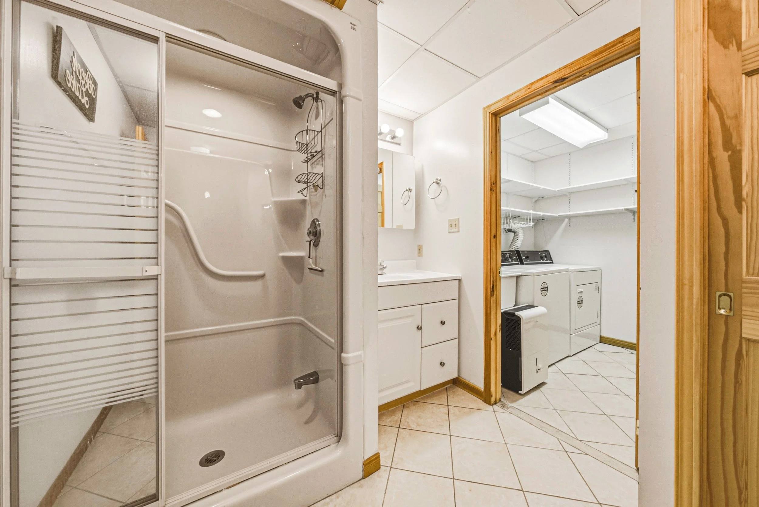 20 - 1046 Whiskey Jack Ln, Algonquin Highlands.jpg