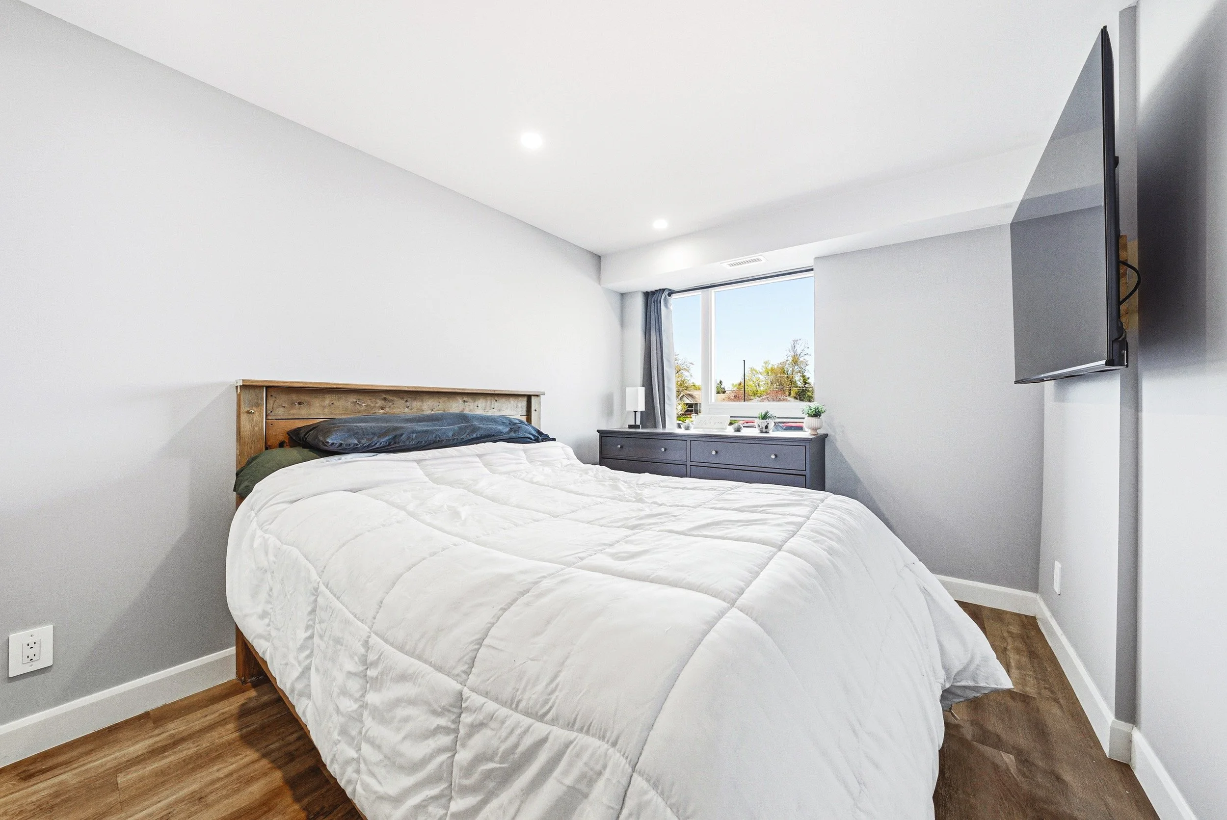 12 - 34 Norman St #111, Brantford.jpg