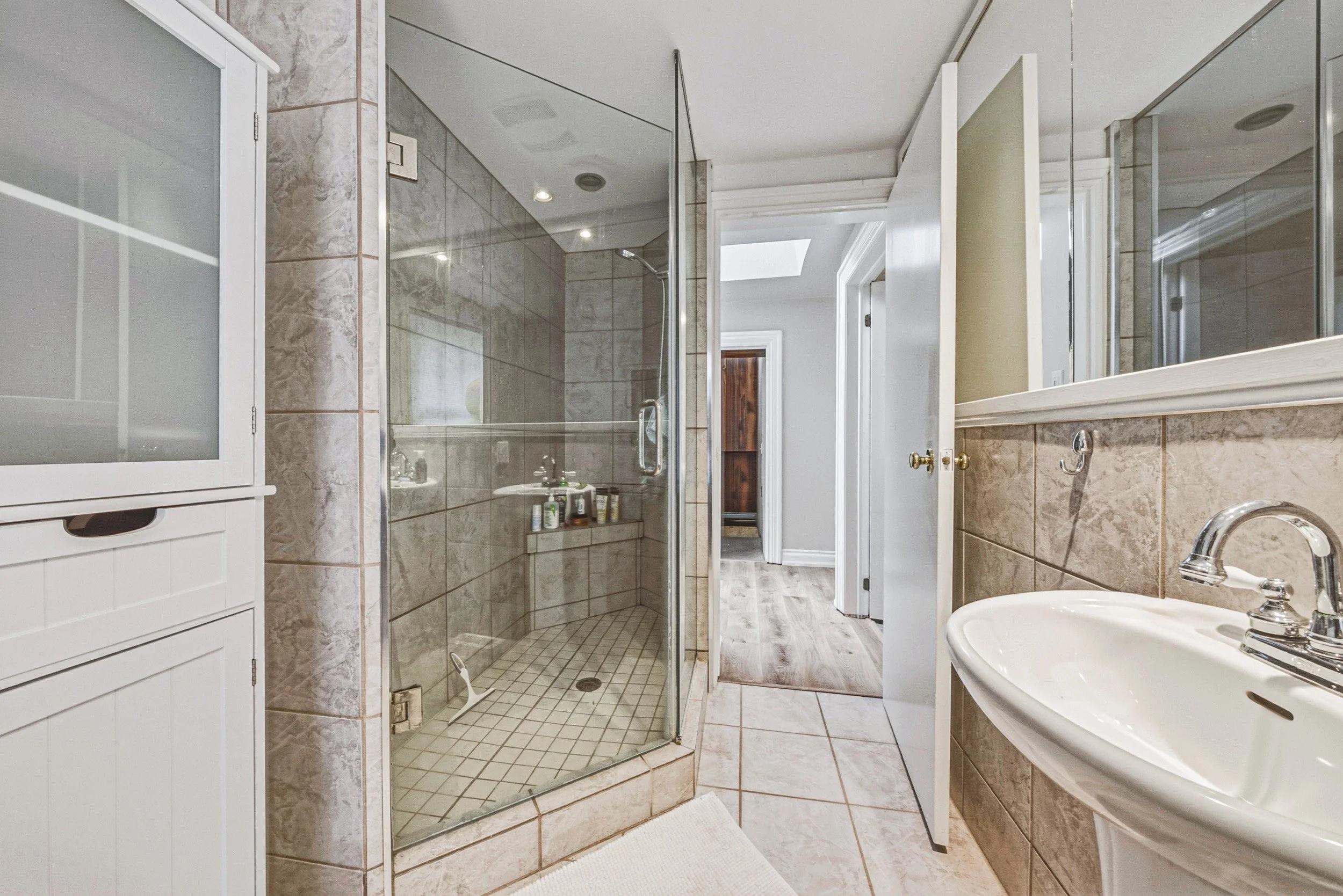 20 - 75 Pollock Ave, Cambridge.jpg