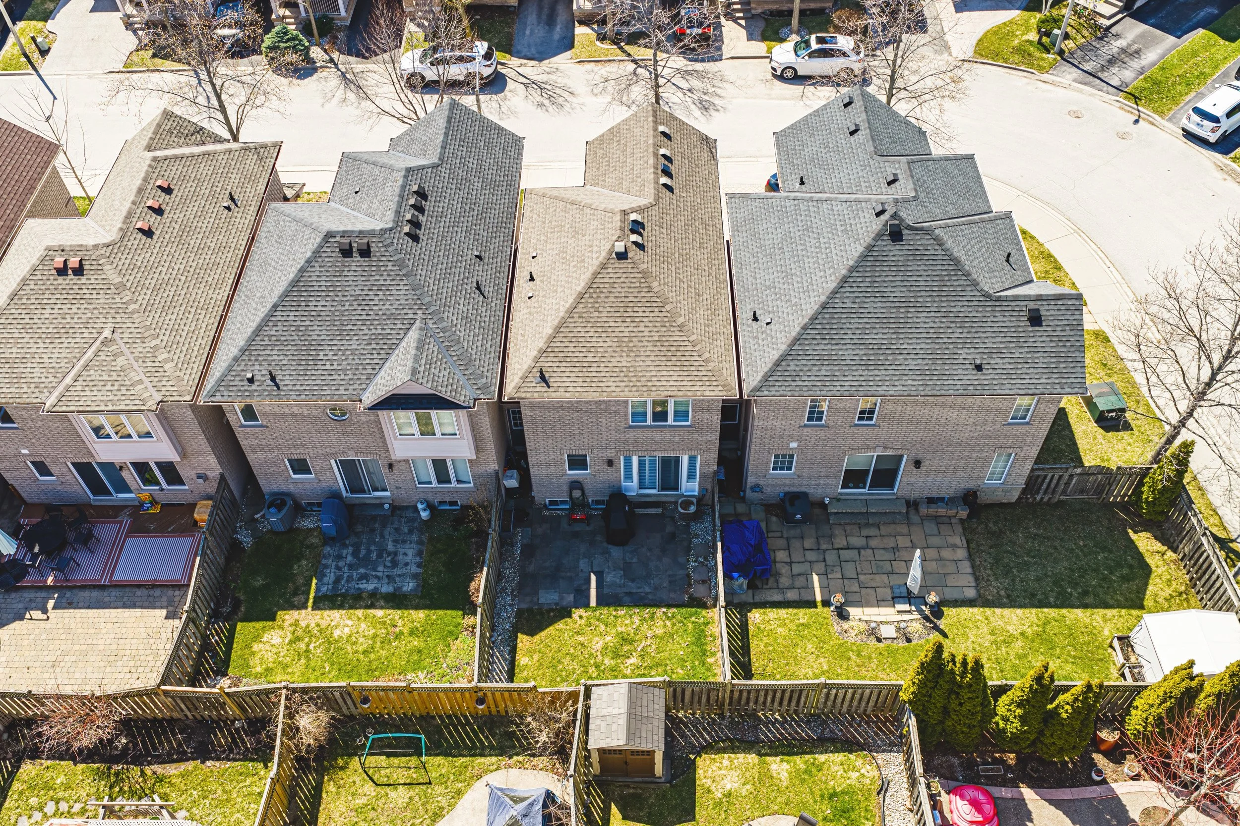 28 - 2259 Seton Cres, Burlington.jpg