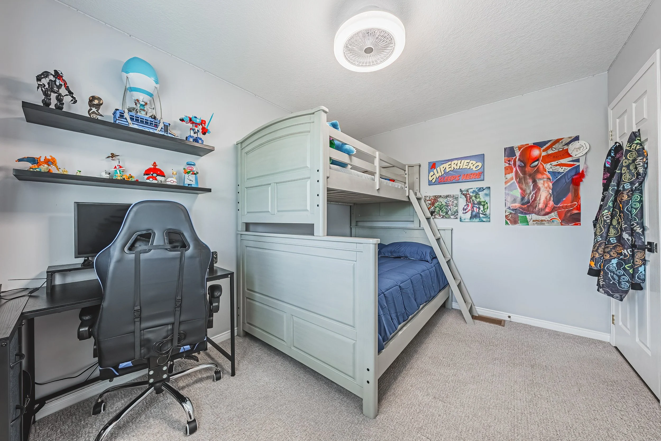 30 - 142 Bradley Ave, Binbrook.jpg